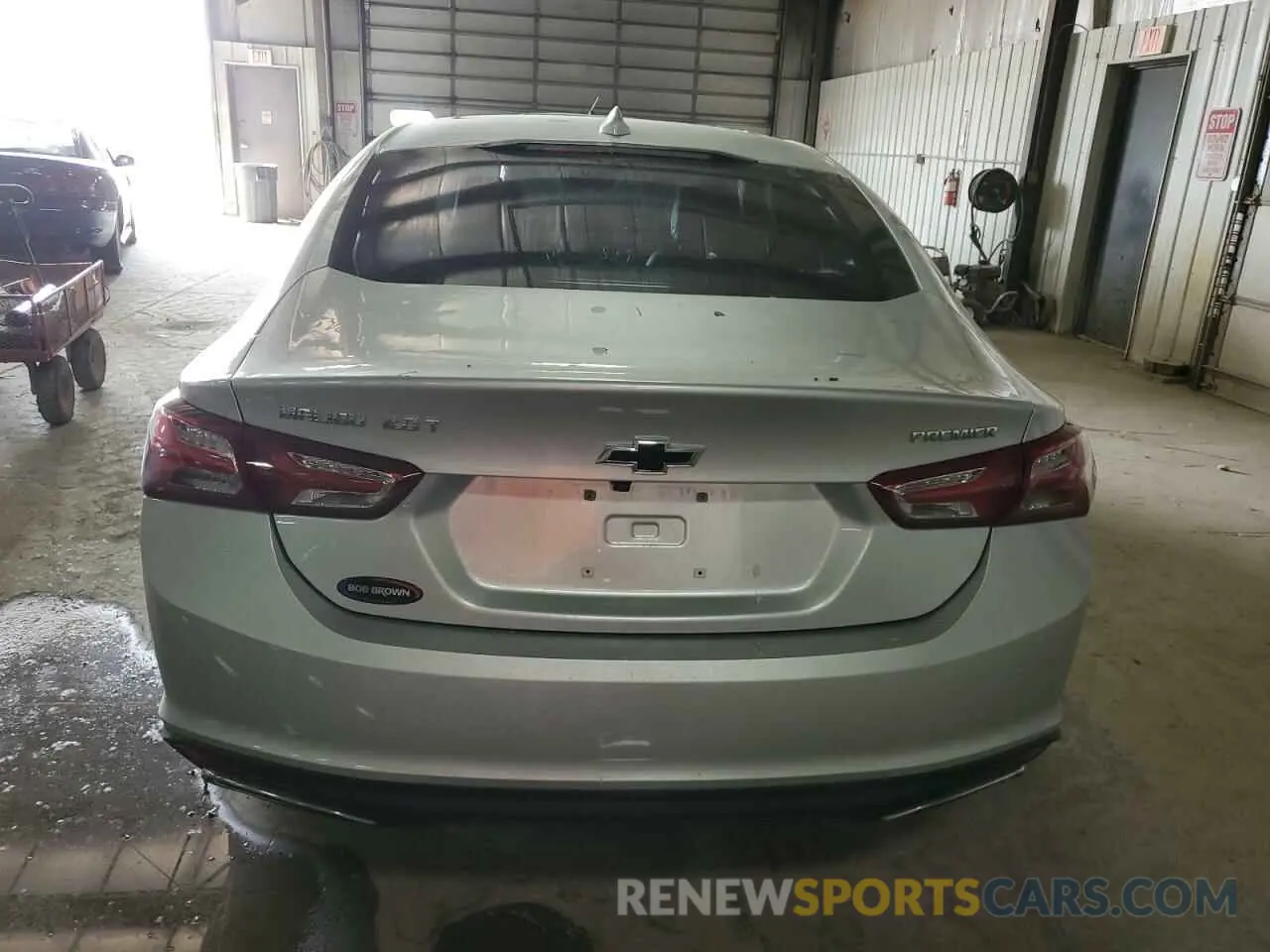 6 Photograph of a damaged car 1G1ZE5SX2LF000057 CHEVROLET MALIBU 2020