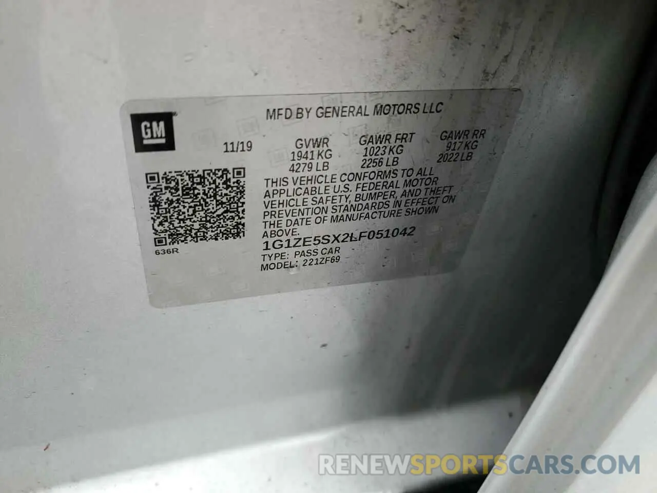 12 Photograph of a damaged car 1G1ZE5SX2LF051042 CHEVROLET MALIBU 2020