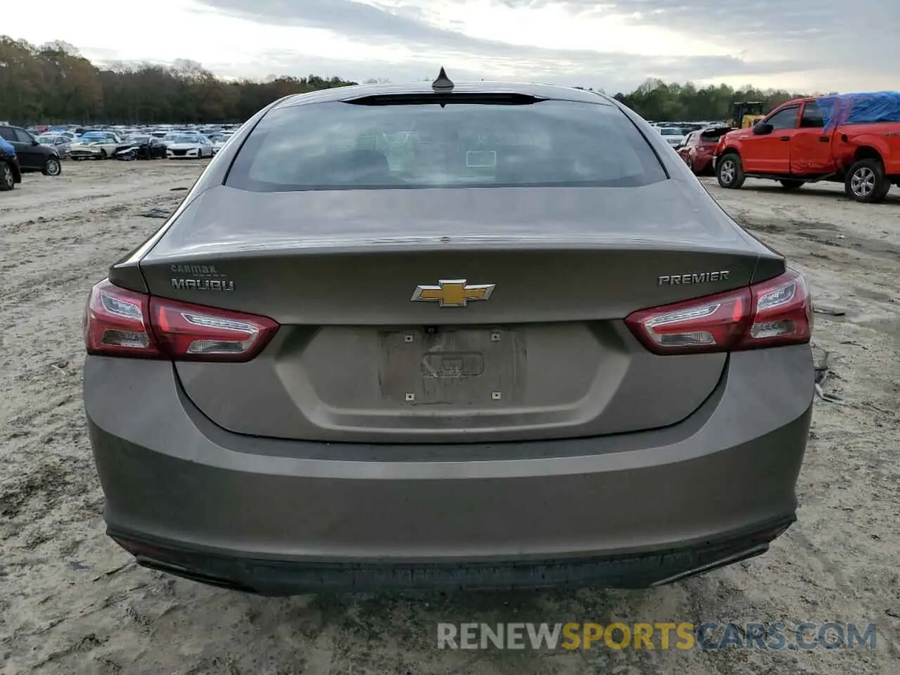 6 Photograph of a damaged car 1G1ZE5SX5LF009125 CHEVROLET MALIBU 2020