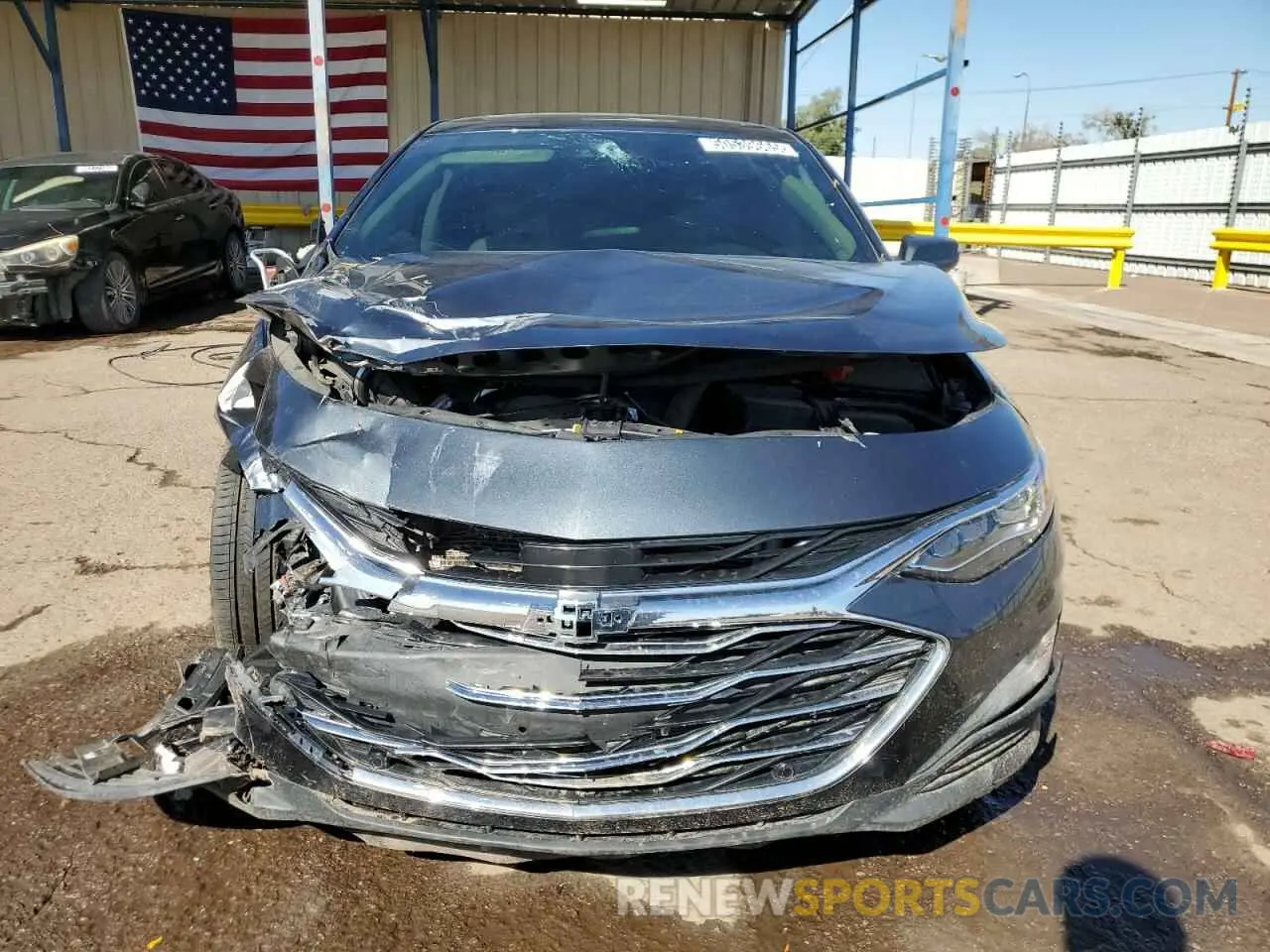 5 Photograph of a damaged car 1G1ZE5SX7LF152366 CHEVROLET MALIBU 2020