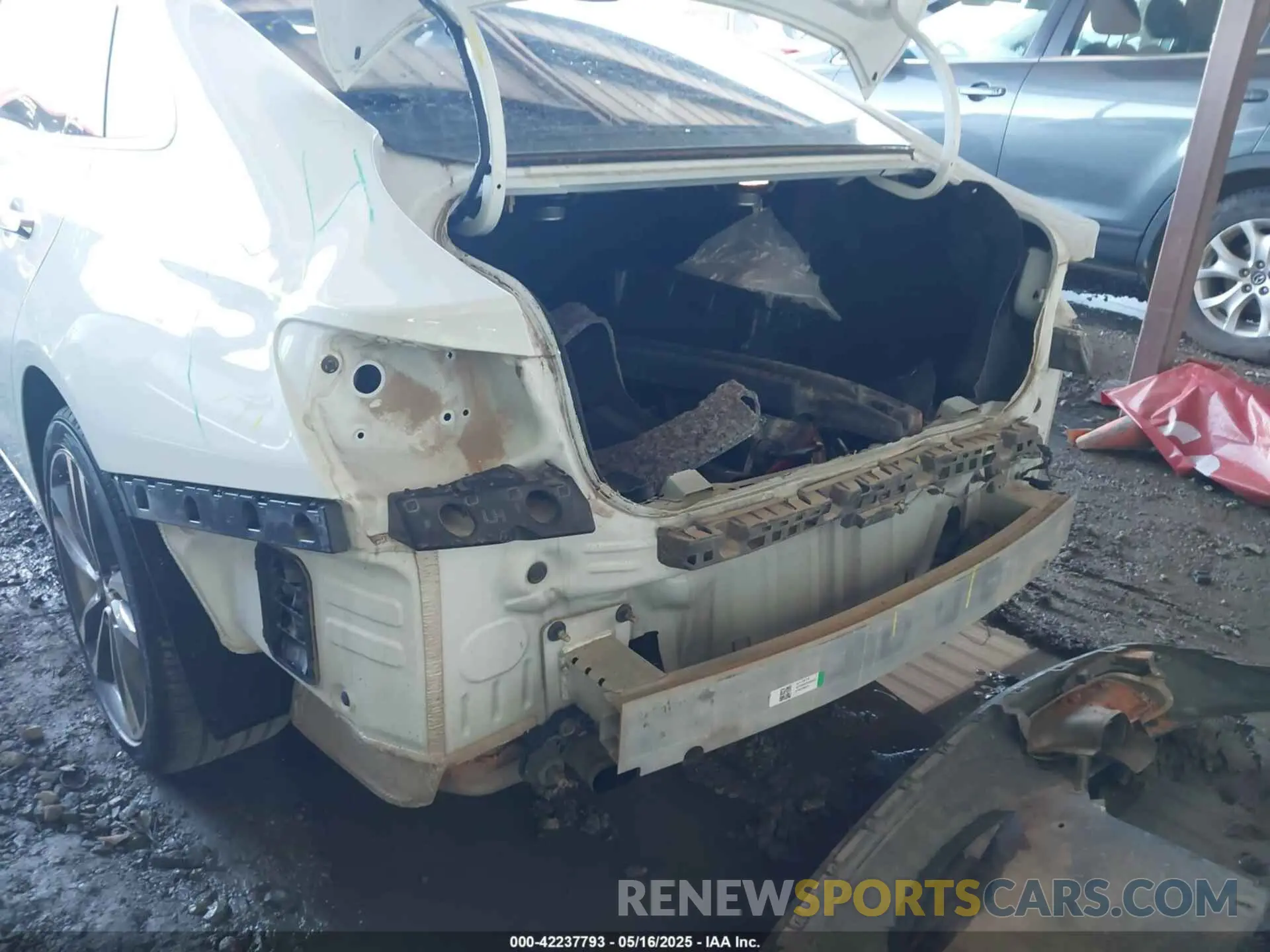 6 Photograph of a damaged car 1G1ZE5SX8LF028087 CHEVROLET MALIBU 2020