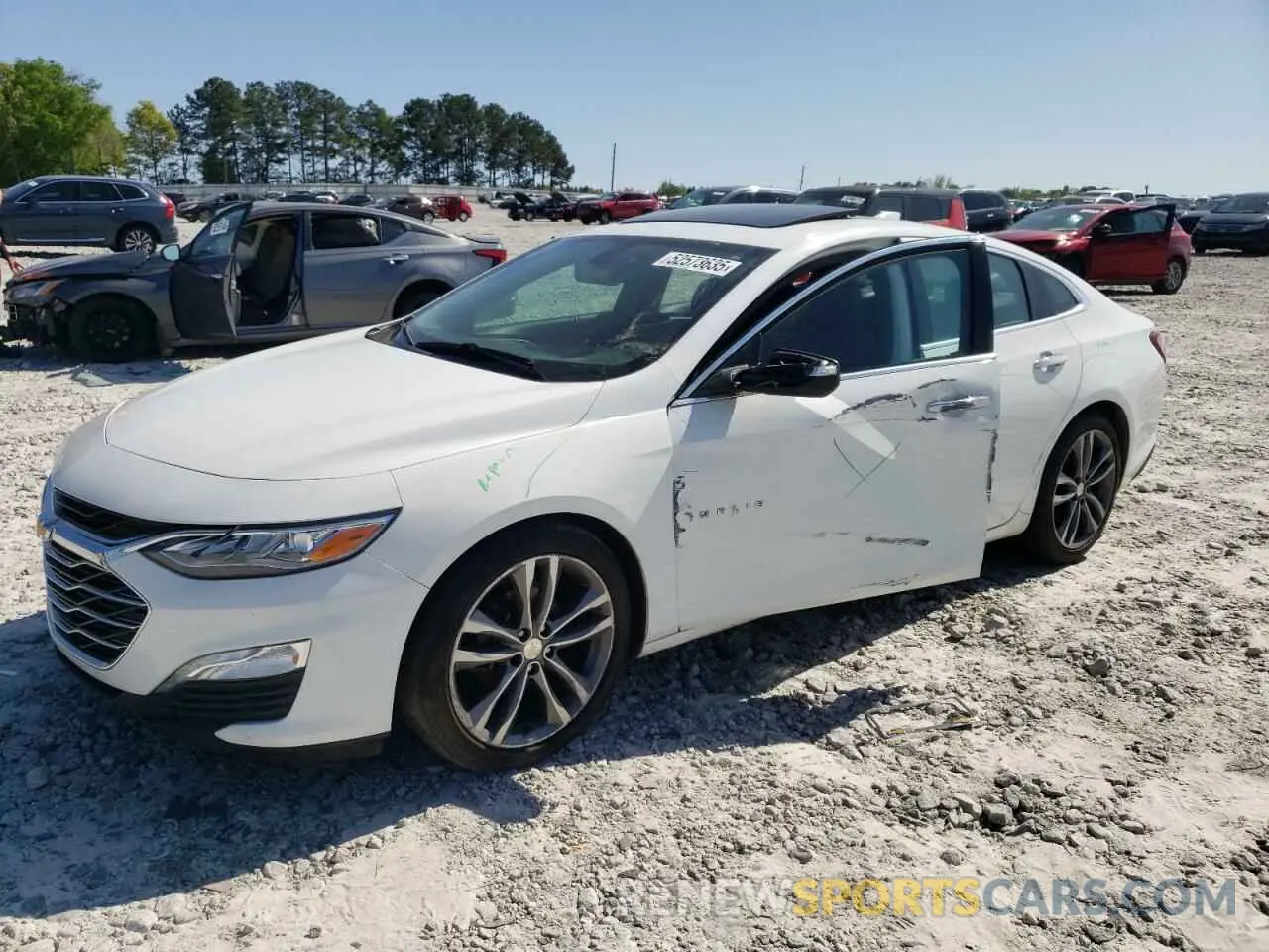 1 Photograph of a damaged car 1G1ZE5SX9LF009256 CHEVROLET MALIBU 2020