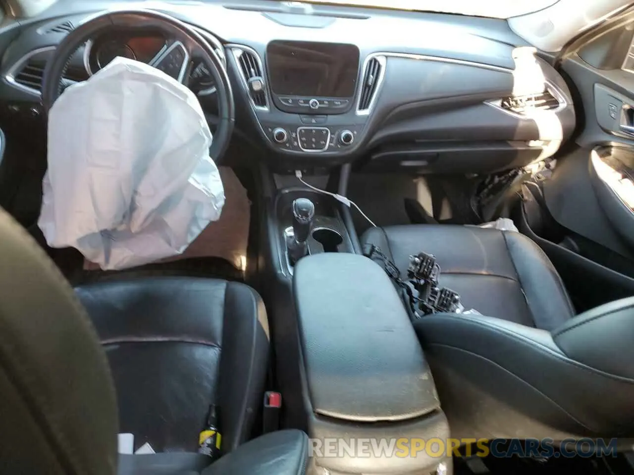 8 Photograph of a damaged car 1G1ZE5SX9LF051121 CHEVROLET MALIBU 2020