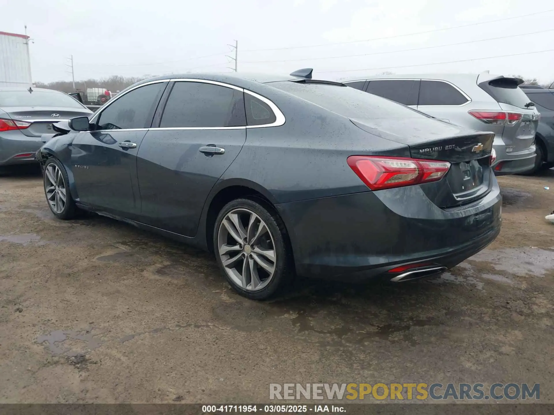3 Photograph of a damaged car 1G1ZE5SX9LF092137 CHEVROLET MALIBU 2020