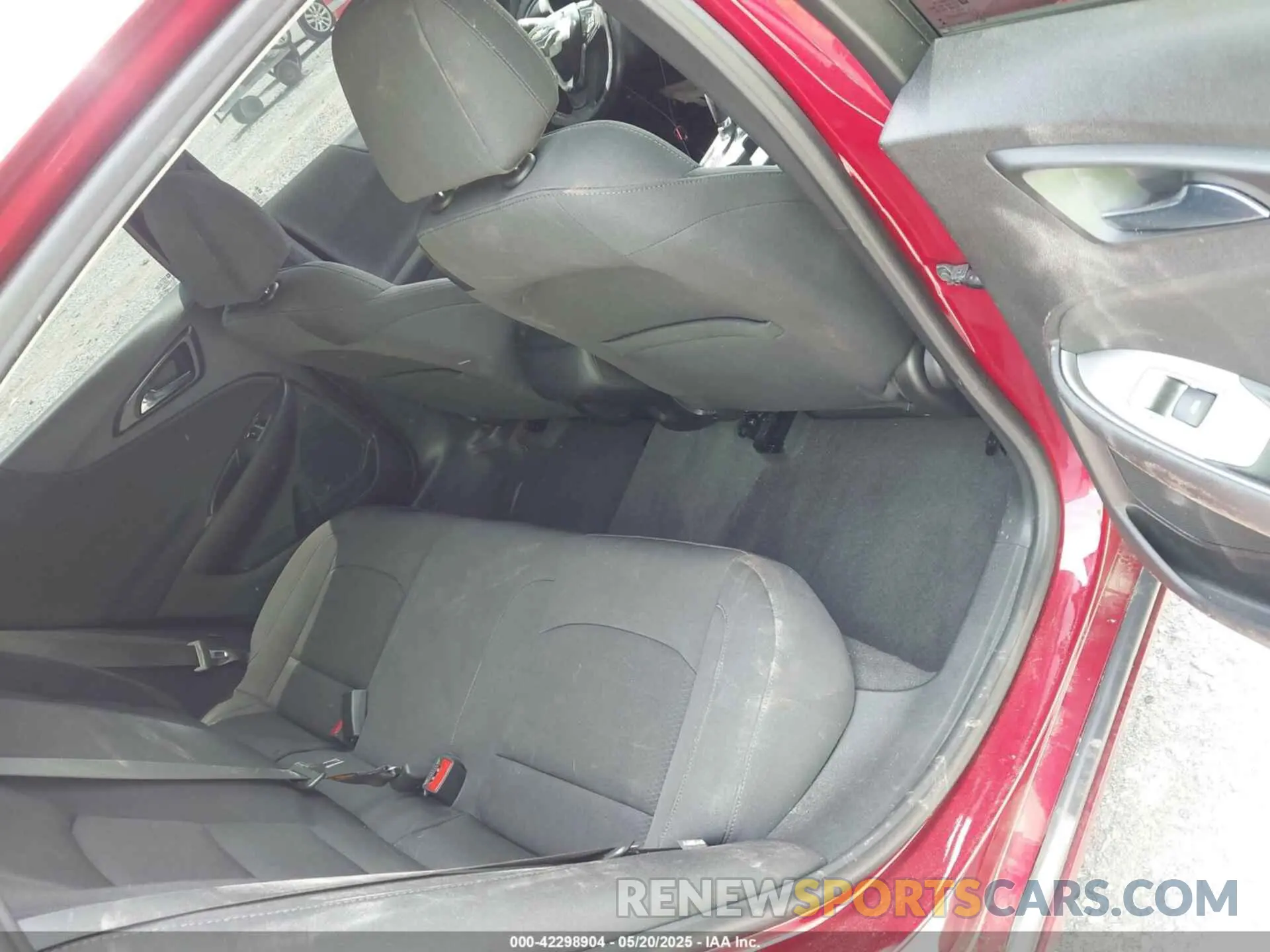 8 Photograph of a damaged car 1G1ZG5ST0LF125355 CHEVROLET MALIBU 2020