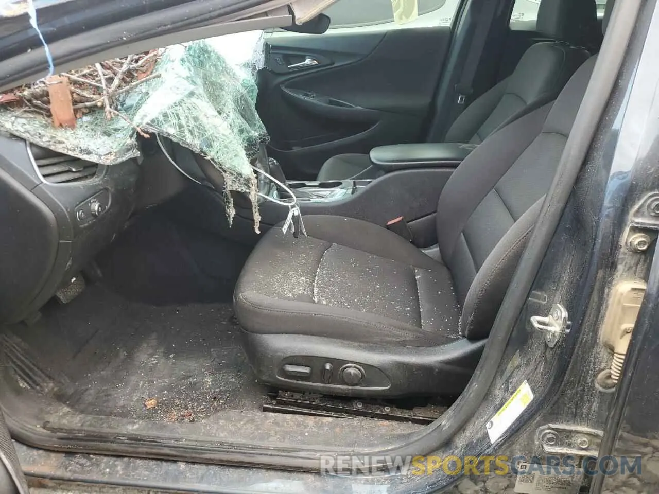 7 Photograph of a damaged car 1G1ZG5ST2LF026486 CHEVROLET MALIBU 2020