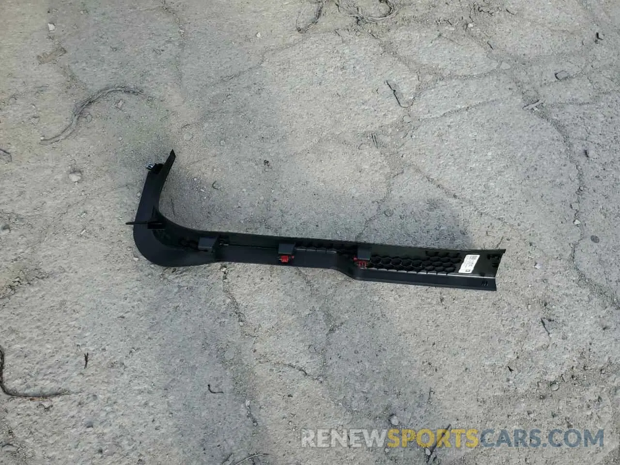 12 Photograph of a damaged car 1G1ZG5ST2LF130637 CHEVROLET MALIBU 2020