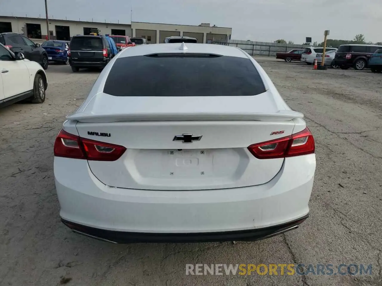 6 Photograph of a damaged car 1G1ZG5ST2LF130637 CHEVROLET MALIBU 2020