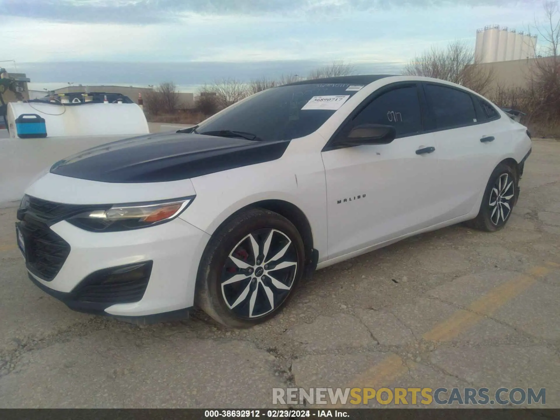 2 Photograph of a damaged car 1G1ZG5ST2LF146319 CHEVROLET MALIBU 2020