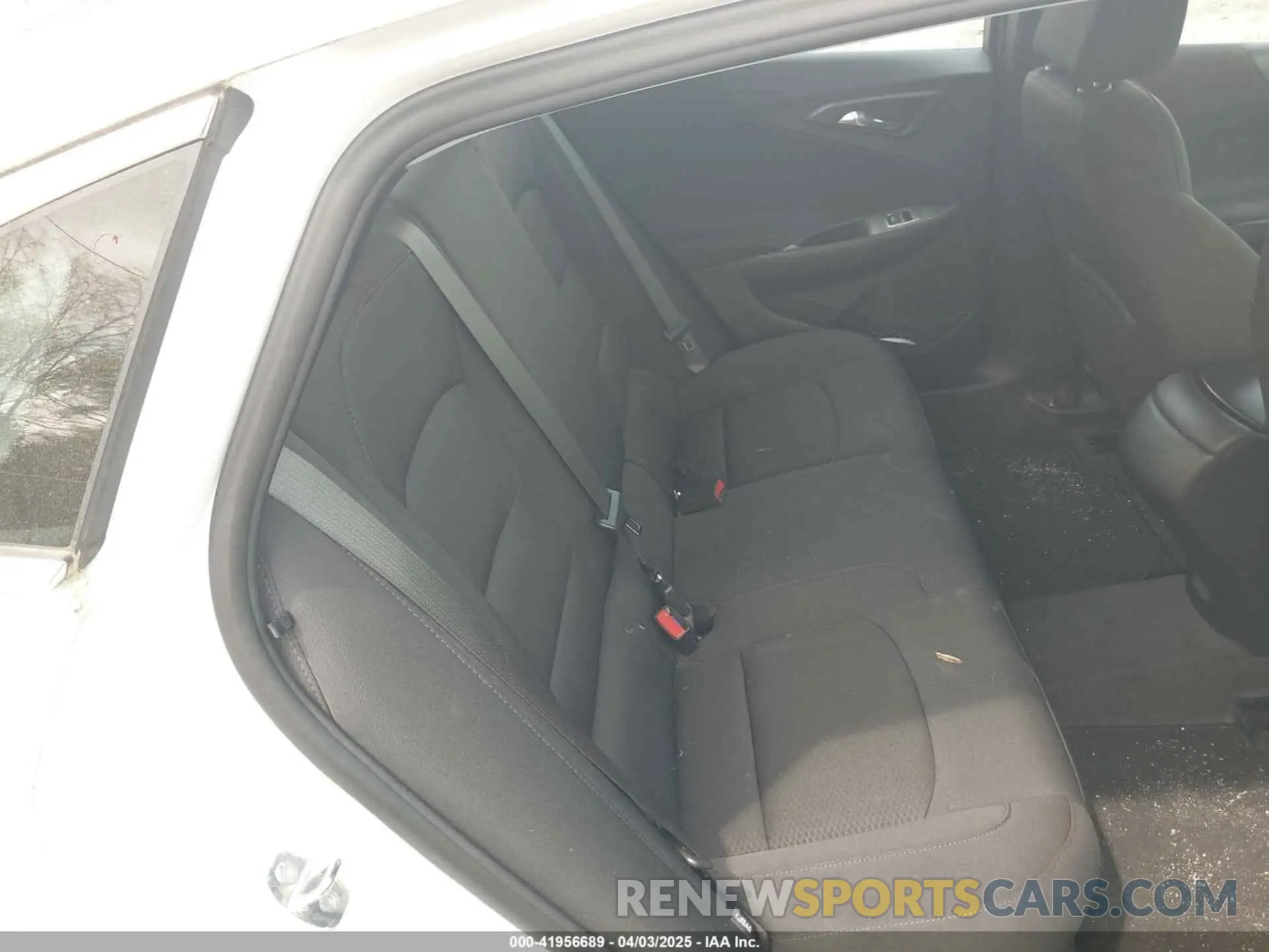 8 Photograph of a damaged car 1G1ZG5ST3LF023113 CHEVROLET MALIBU 2020