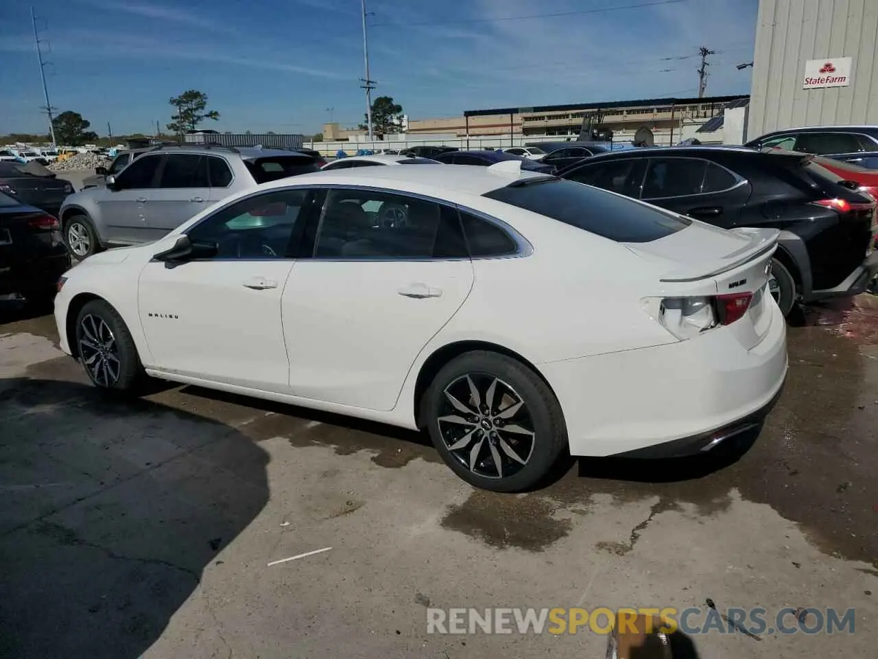 2 Photograph of a damaged car 1G1ZG5ST3LF128542 CHEVROLET MALIBU 2020