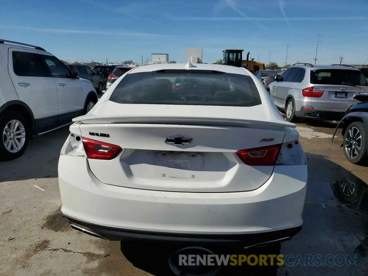 6 Photograph of a damaged car 1G1ZG5ST3LF128542 CHEVROLET MALIBU 2020