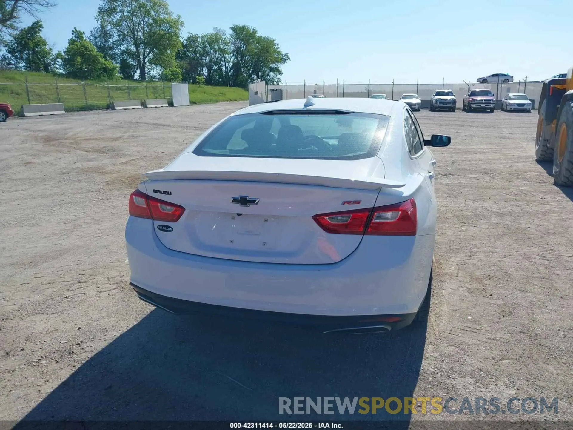 12 Photograph of a damaged car 1G1ZG5ST3LF134549 CHEVROLET MALIBU 2020