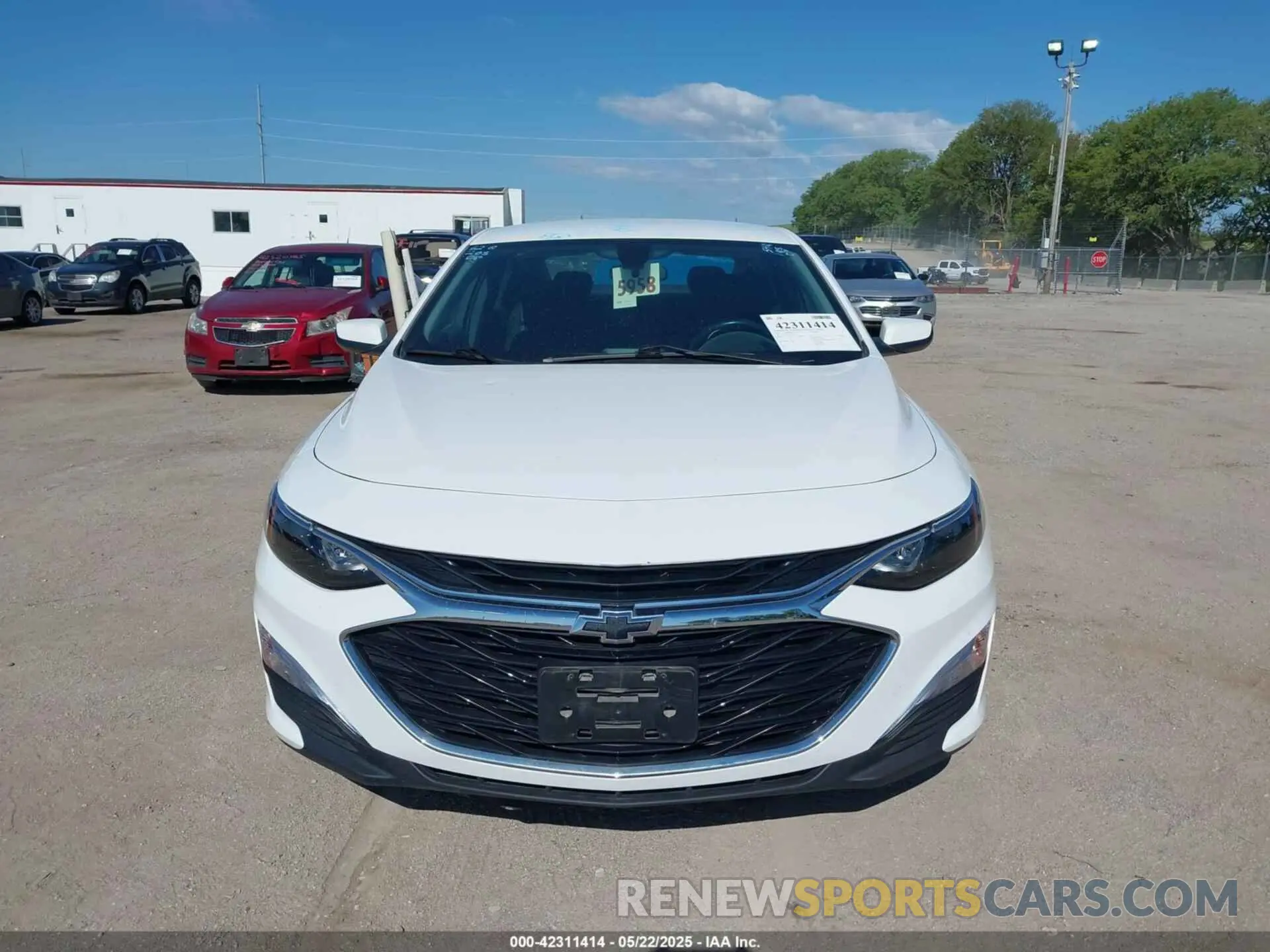 13 Photograph of a damaged car 1G1ZG5ST3LF134549 CHEVROLET MALIBU 2020