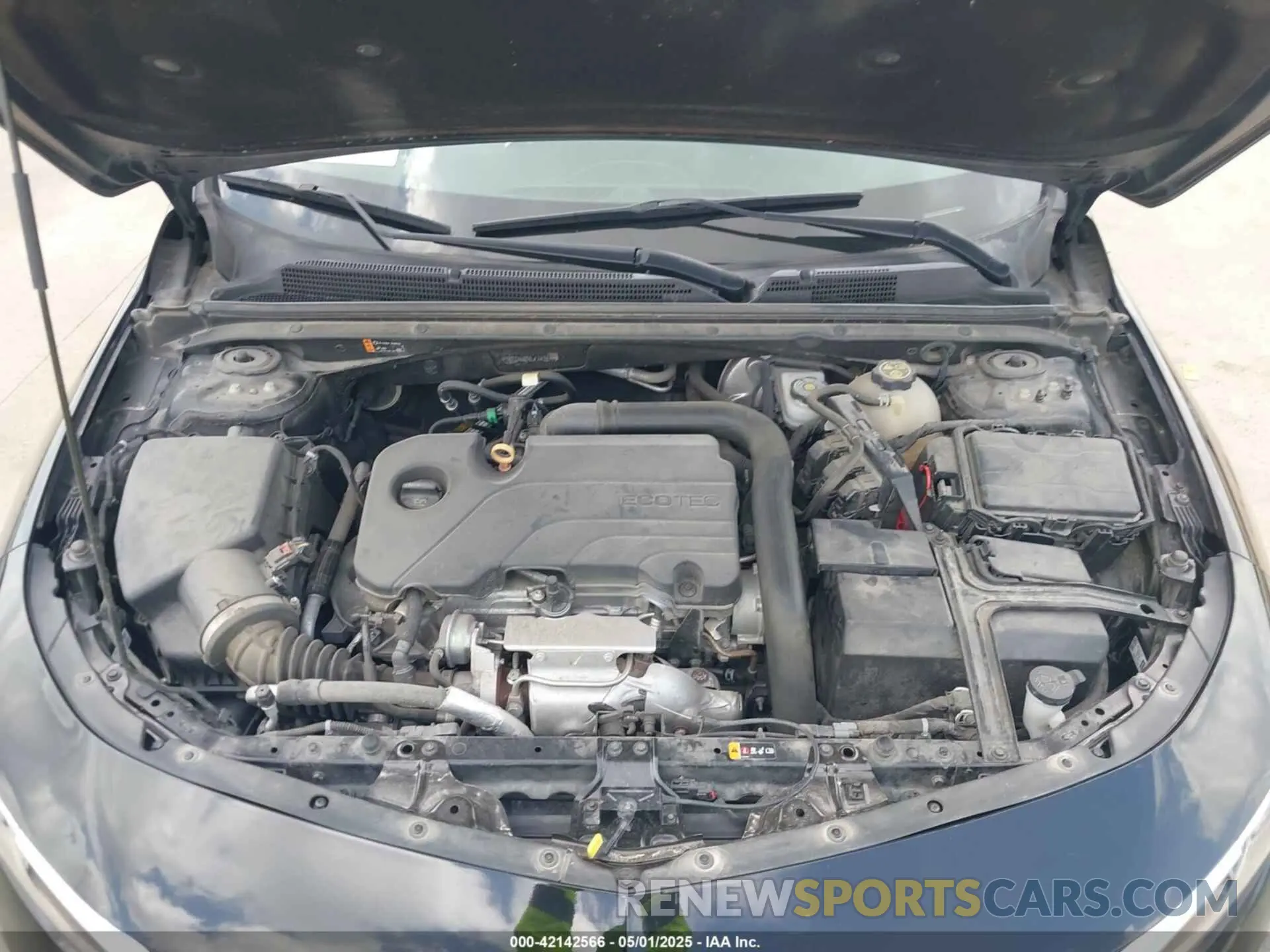10 Photograph of a damaged car 1G1ZG5ST3LF143817 CHEVROLET MALIBU 2020
