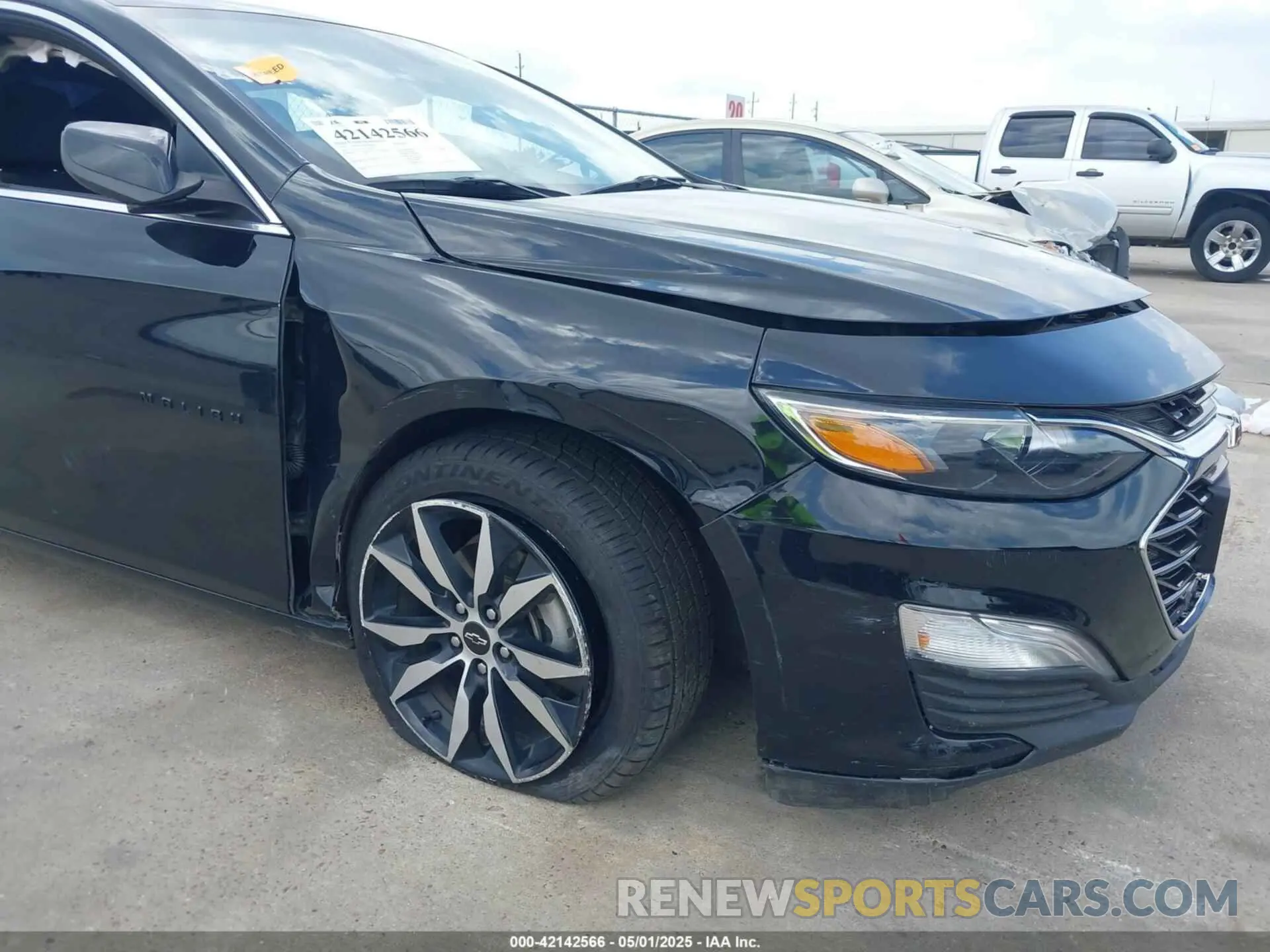 6 Photograph of a damaged car 1G1ZG5ST3LF143817 CHEVROLET MALIBU 2020