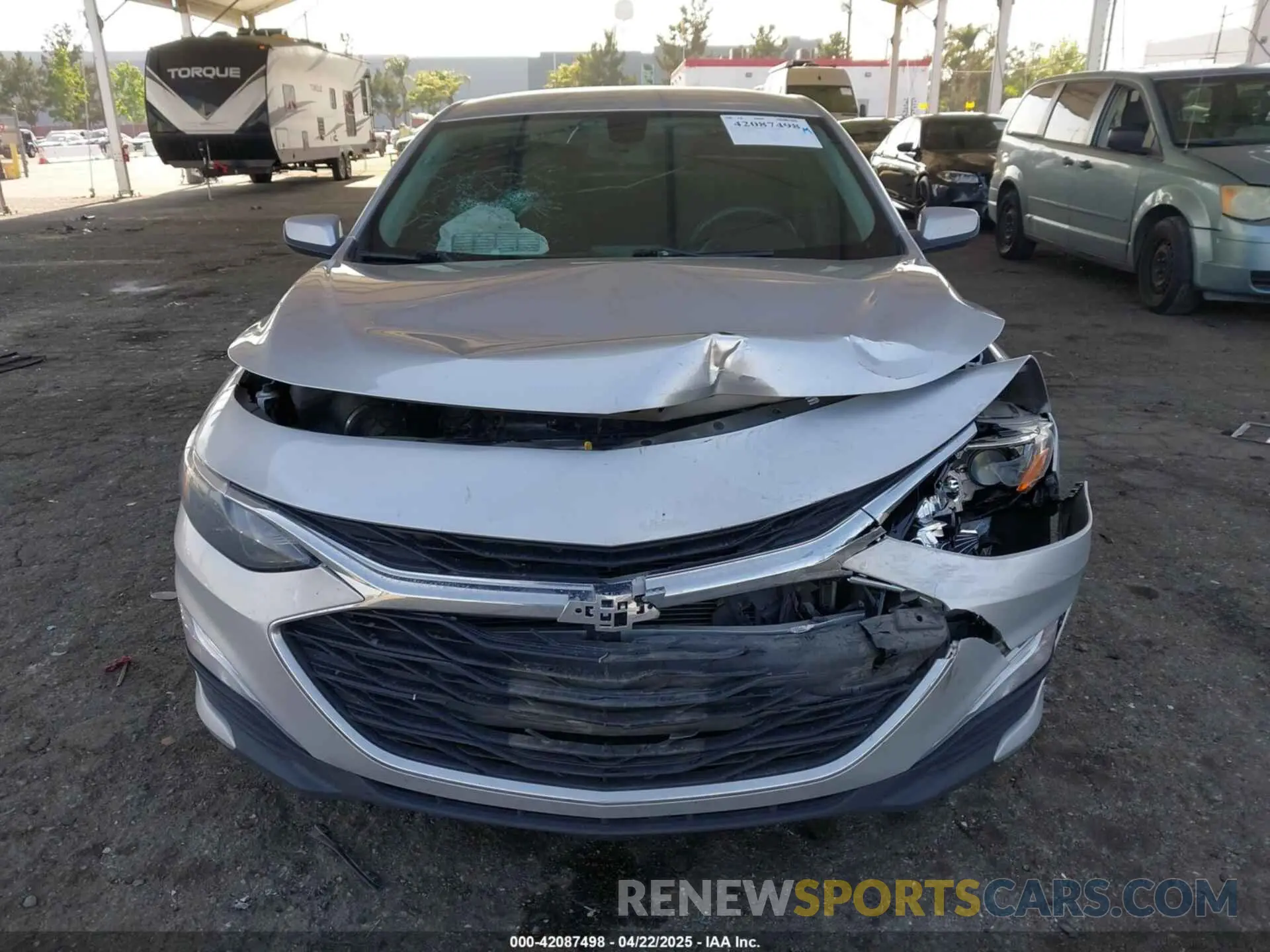 6 Photograph of a damaged car 1G1ZG5ST4LF098533 CHEVROLET MALIBU 2020