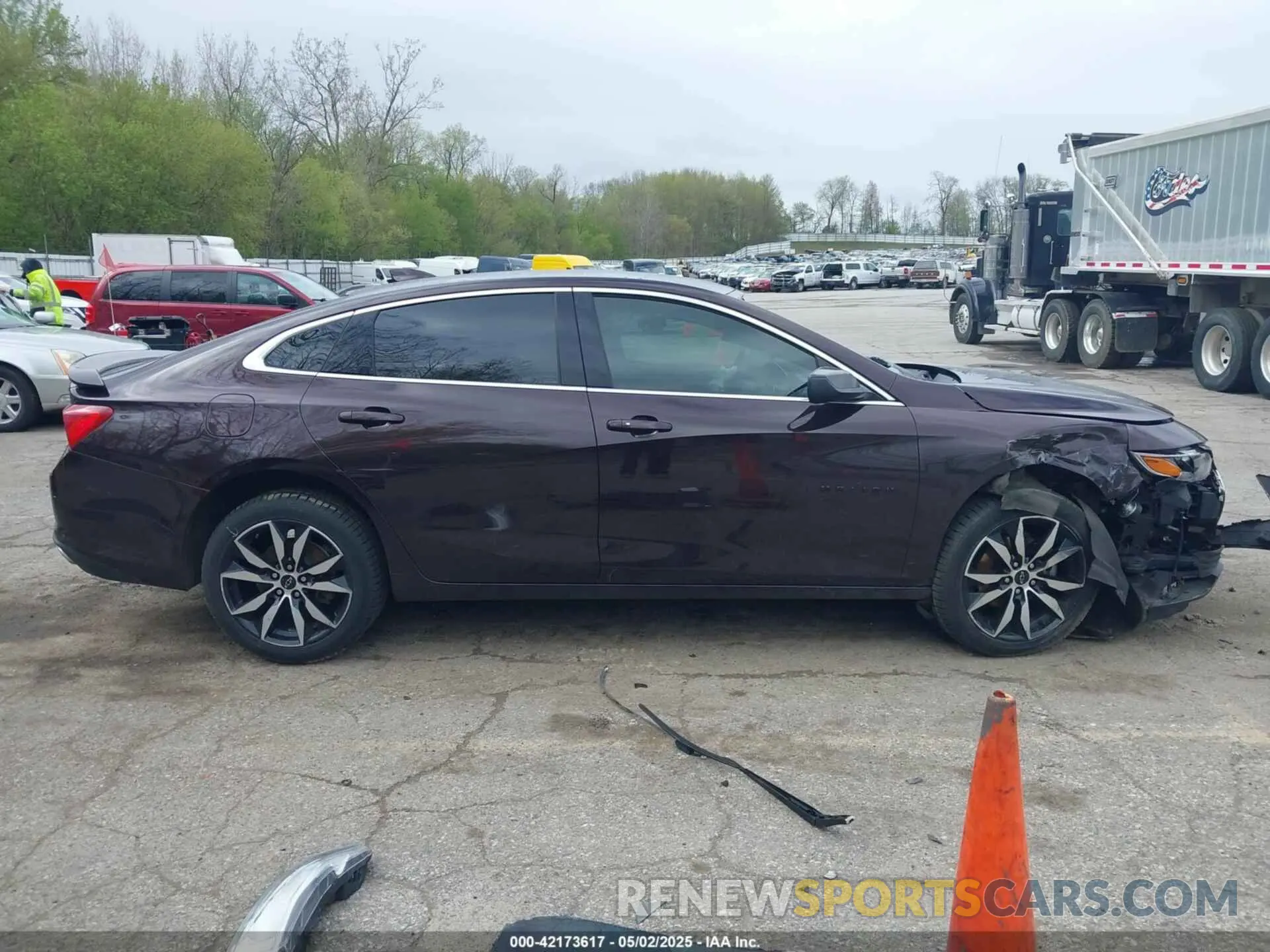 14 Photograph of a damaged car 1G1ZG5ST4LF117503 CHEVROLET MALIBU 2020
