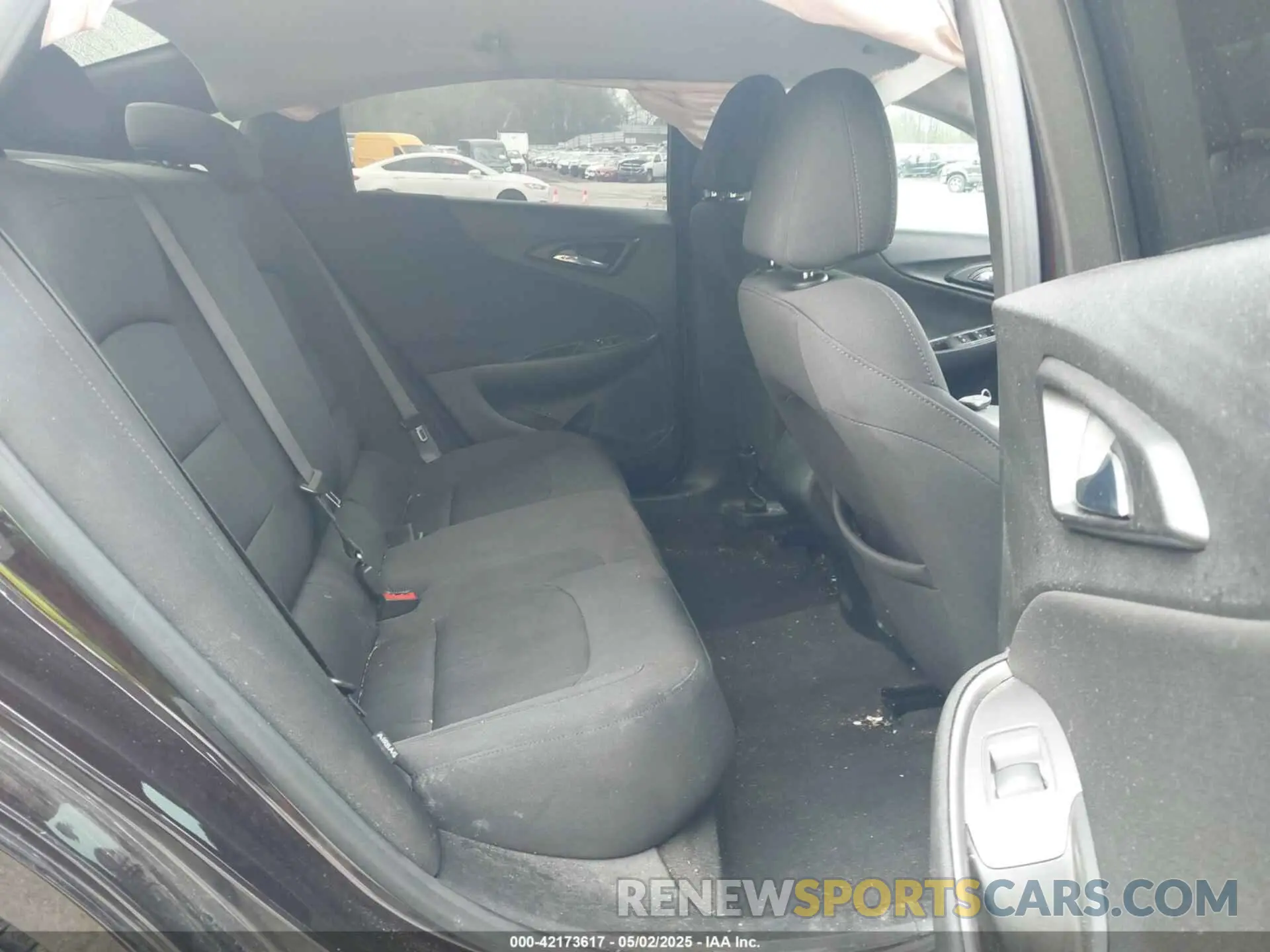 8 Photograph of a damaged car 1G1ZG5ST4LF117503 CHEVROLET MALIBU 2020