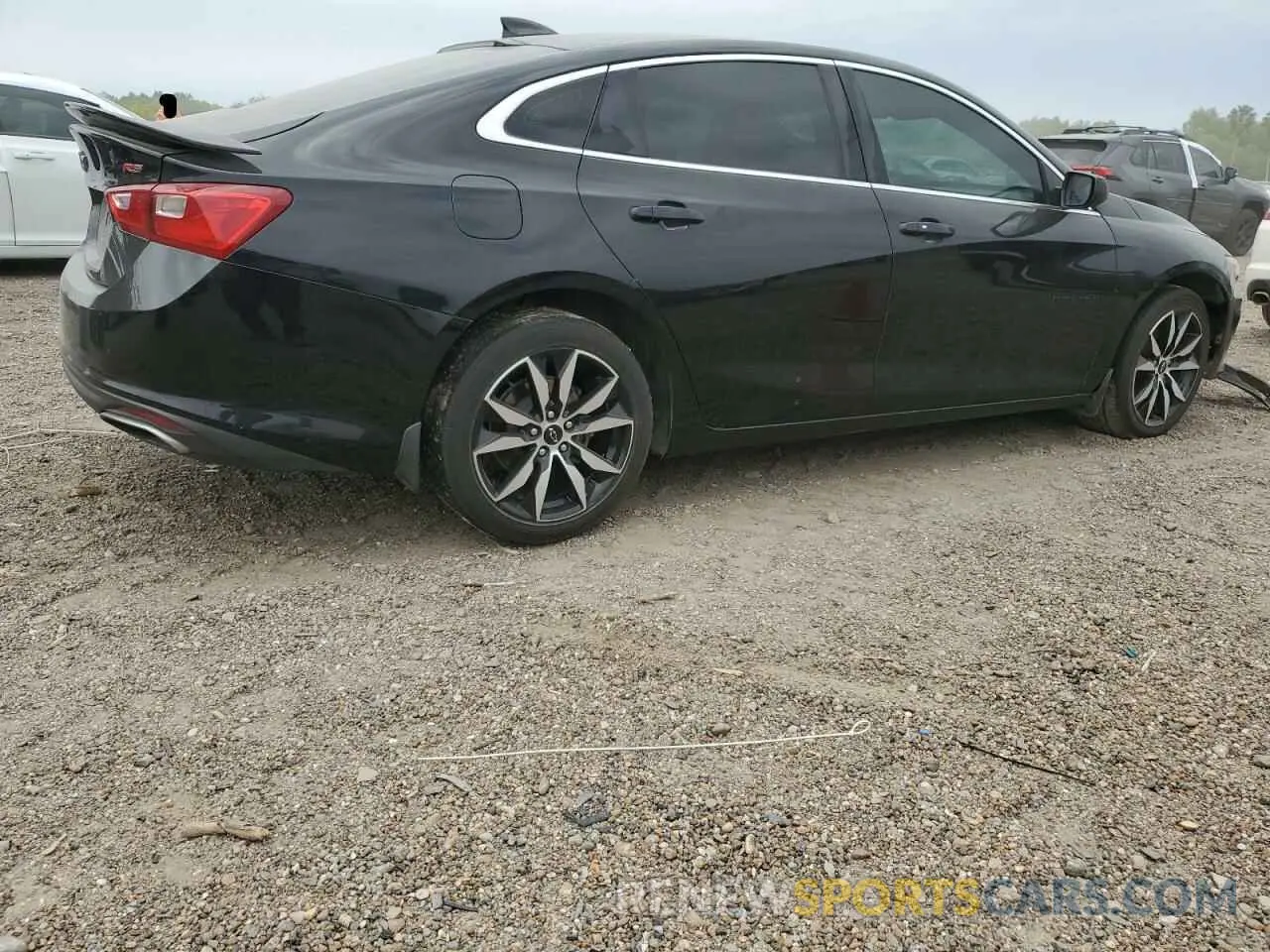 3 Photograph of a damaged car 1G1ZG5ST5LF119440 CHEVROLET MALIBU 2020