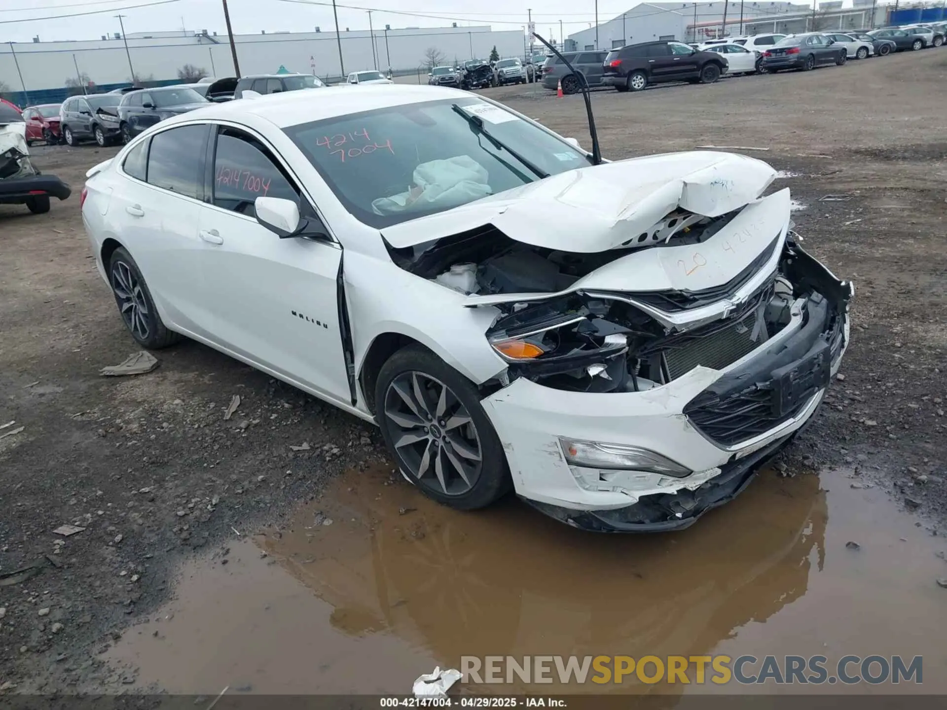 1 Photograph of a damaged car 1G1ZG5ST5LF139221 CHEVROLET MALIBU 2020