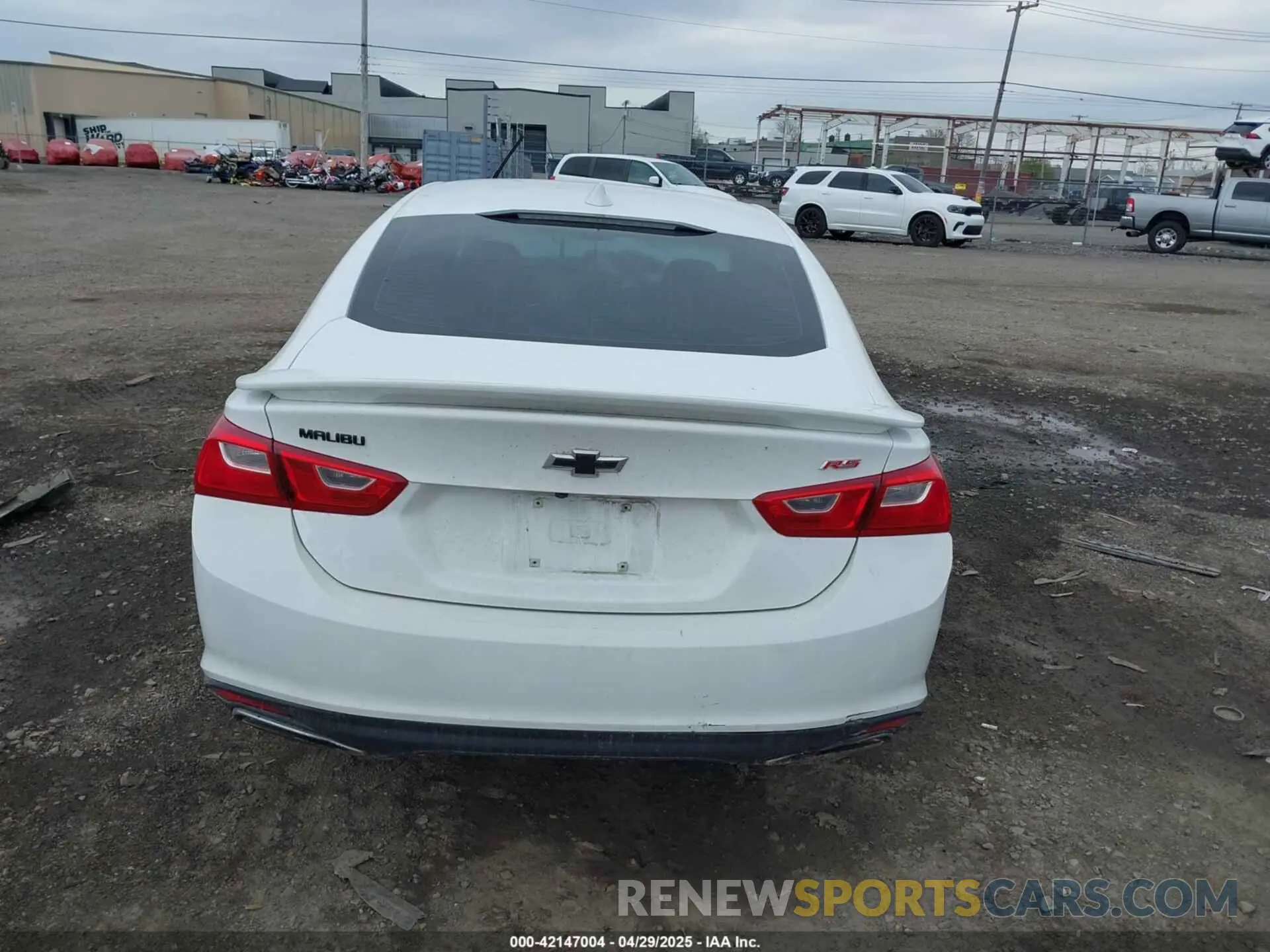 16 Photograph of a damaged car 1G1ZG5ST5LF139221 CHEVROLET MALIBU 2020