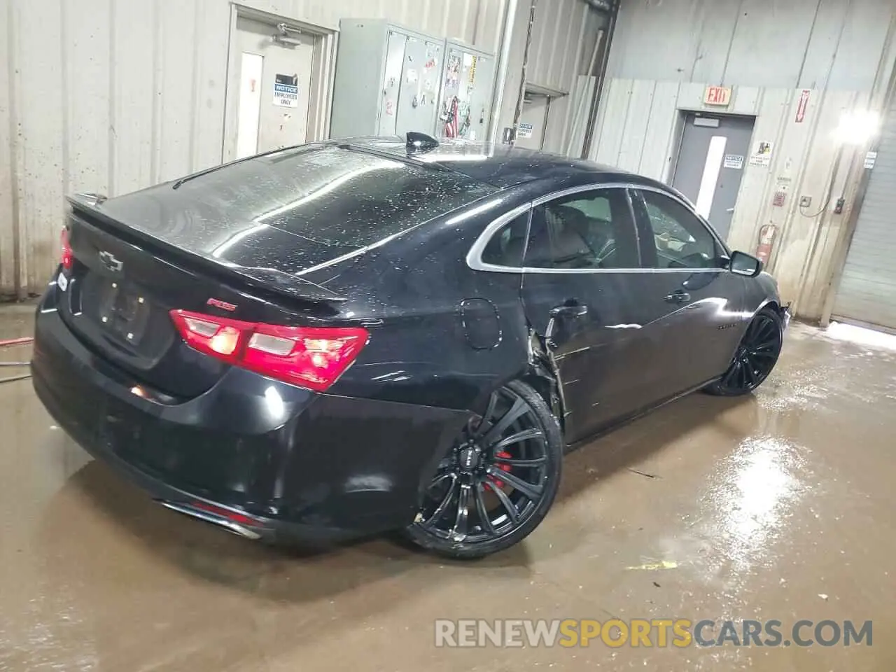 3 Photograph of a damaged car 1G1ZG5ST6LF101142 CHEVROLET MALIBU 2020