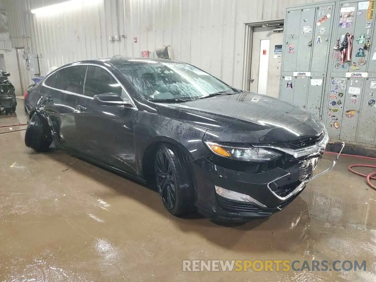 4 Photograph of a damaged car 1G1ZG5ST6LF101142 CHEVROLET MALIBU 2020