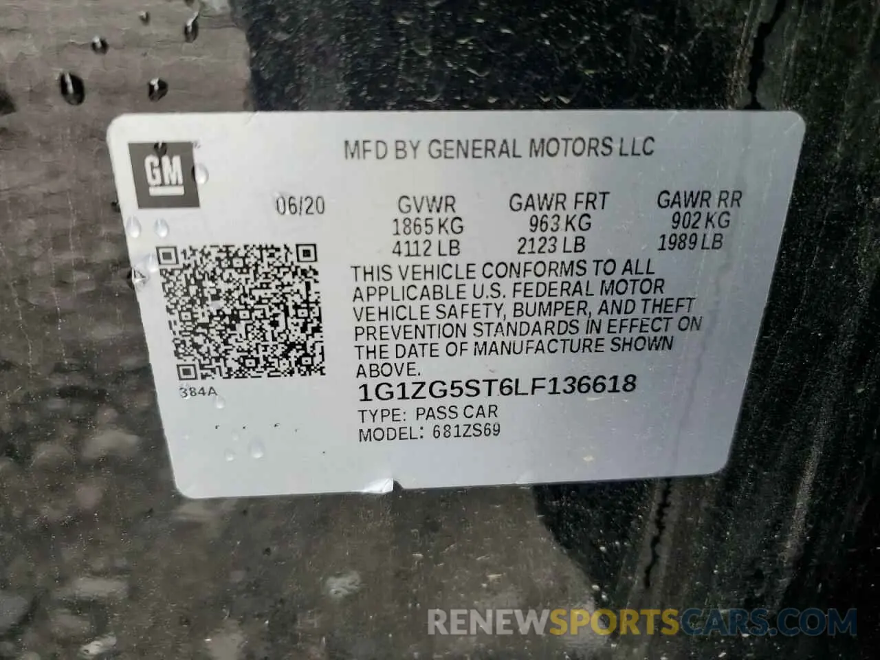 13 Photograph of a damaged car 1G1ZG5ST6LF136618 CHEVROLET MALIBU 2020