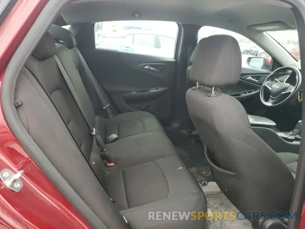 10 Photograph of a damaged car 1G1ZG5ST7LF045714 CHEVROLET MALIBU 2020