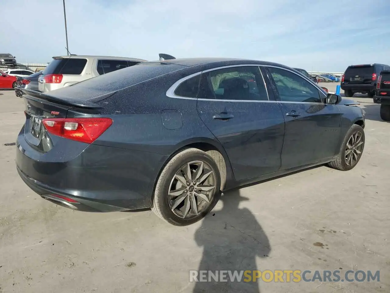3 Photograph of a damaged car 1G1ZG5ST7LF057314 CHEVROLET MALIBU 2020