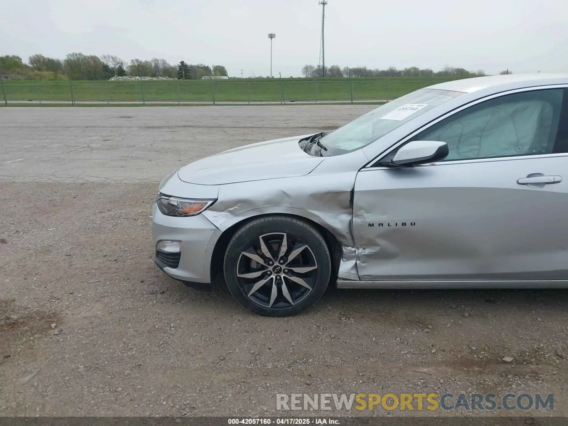6 Photograph of a damaged car 1G1ZG5ST7LF066286 CHEVROLET MALIBU 2020