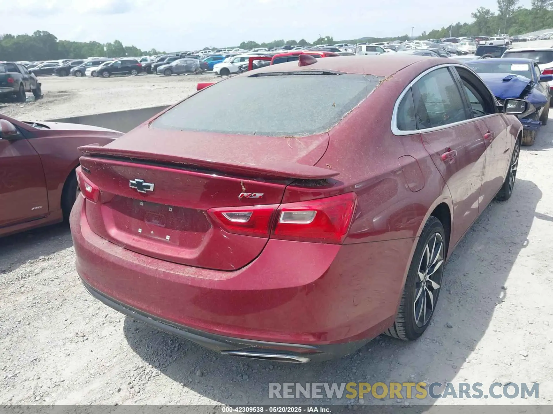 4 Photograph of a damaged car 1G1ZG5ST7LF133825 CHEVROLET MALIBU 2020