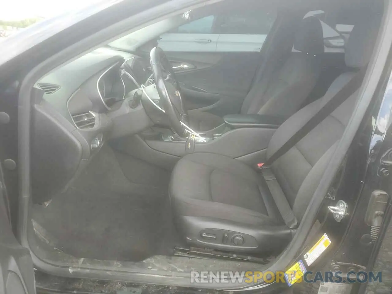 7 Photograph of a damaged car 1G1ZG5ST8LF098017 CHEVROLET MALIBU 2020