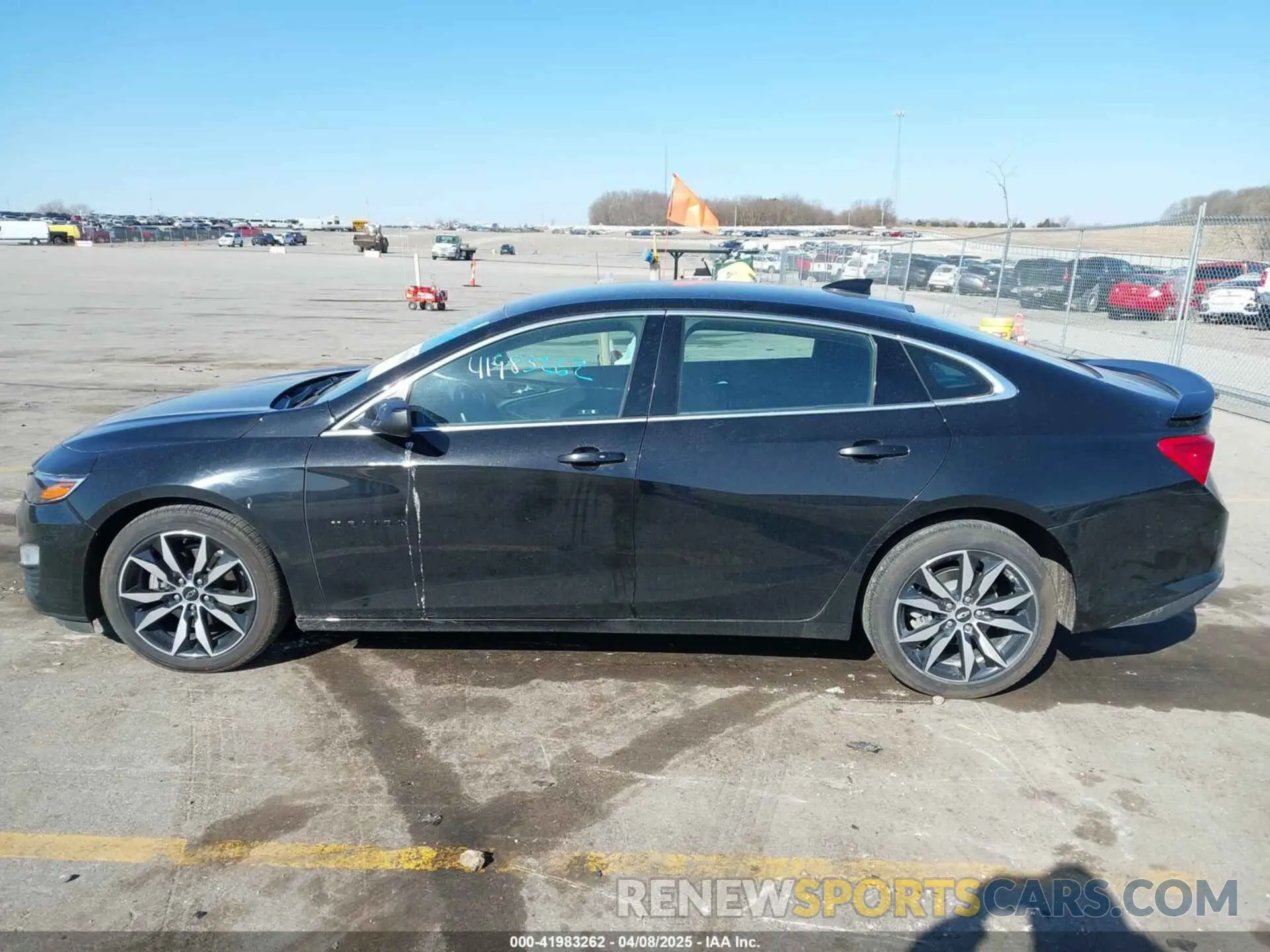 14 Photograph of a damaged car 1G1ZG5ST8LF131176 CHEVROLET MALIBU 2020