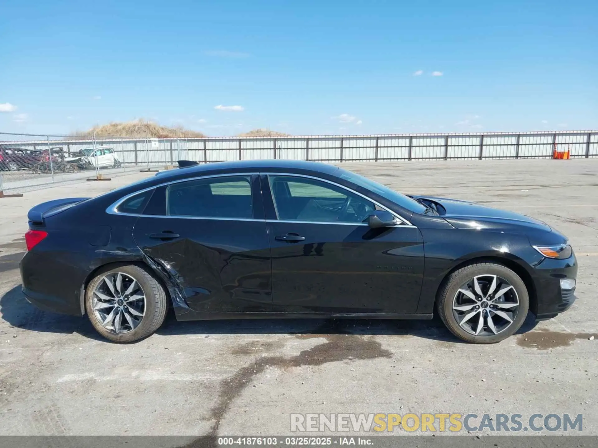 13 Photograph of a damaged car 1G1ZG5ST9LF060540 CHEVROLET MALIBU 2020