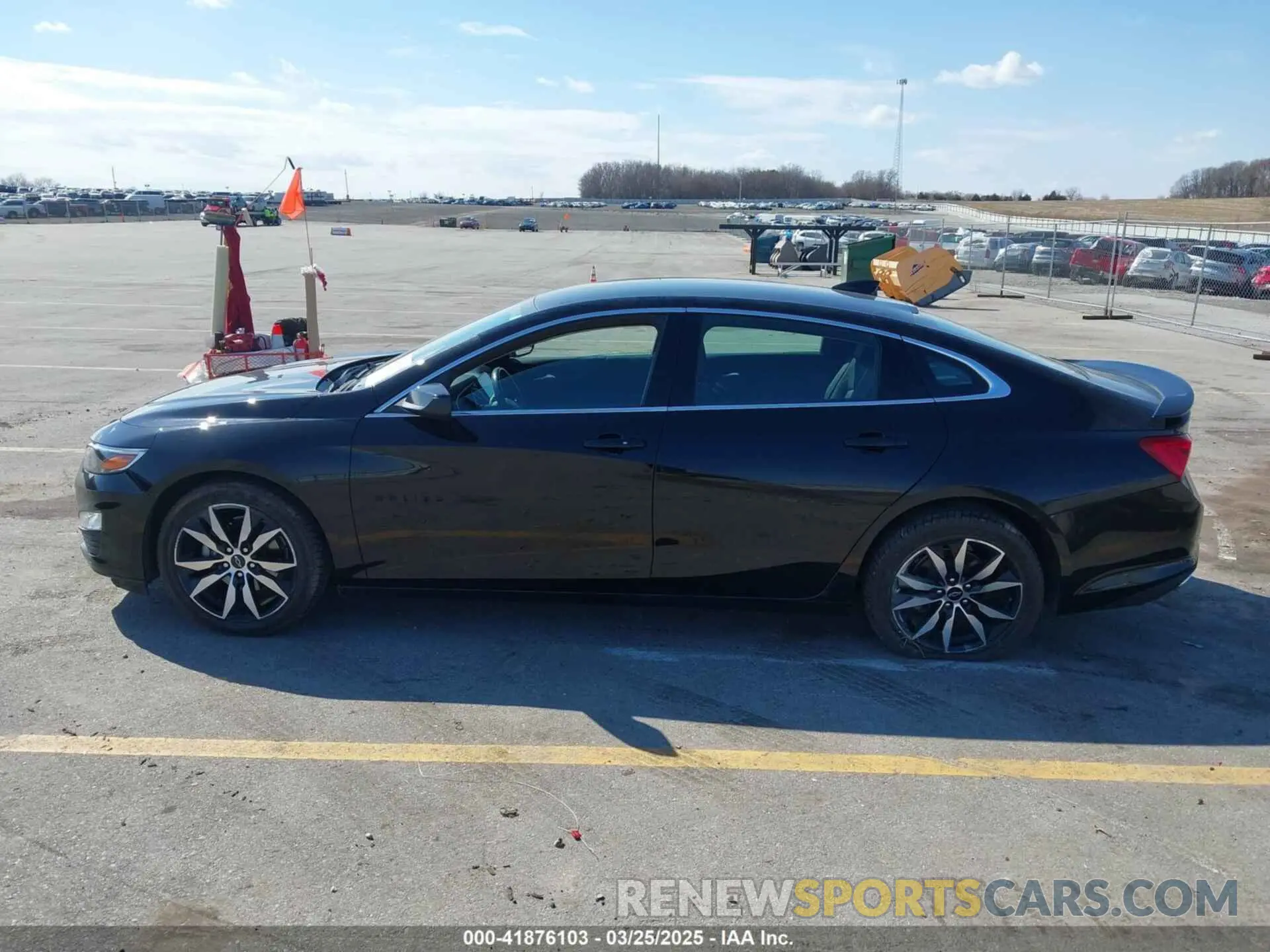 14 Photograph of a damaged car 1G1ZG5ST9LF060540 CHEVROLET MALIBU 2020