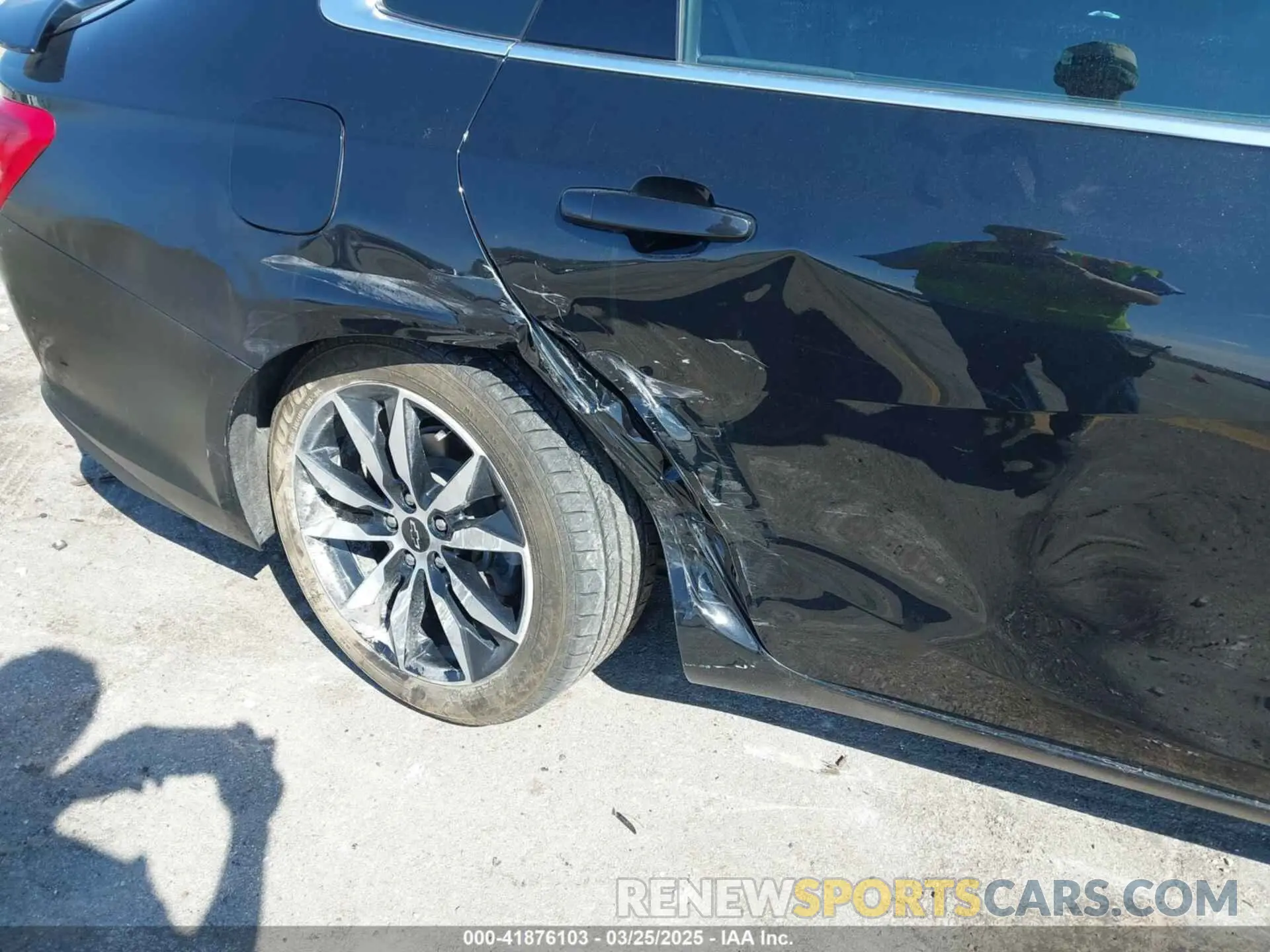 6 Photograph of a damaged car 1G1ZG5ST9LF060540 CHEVROLET MALIBU 2020