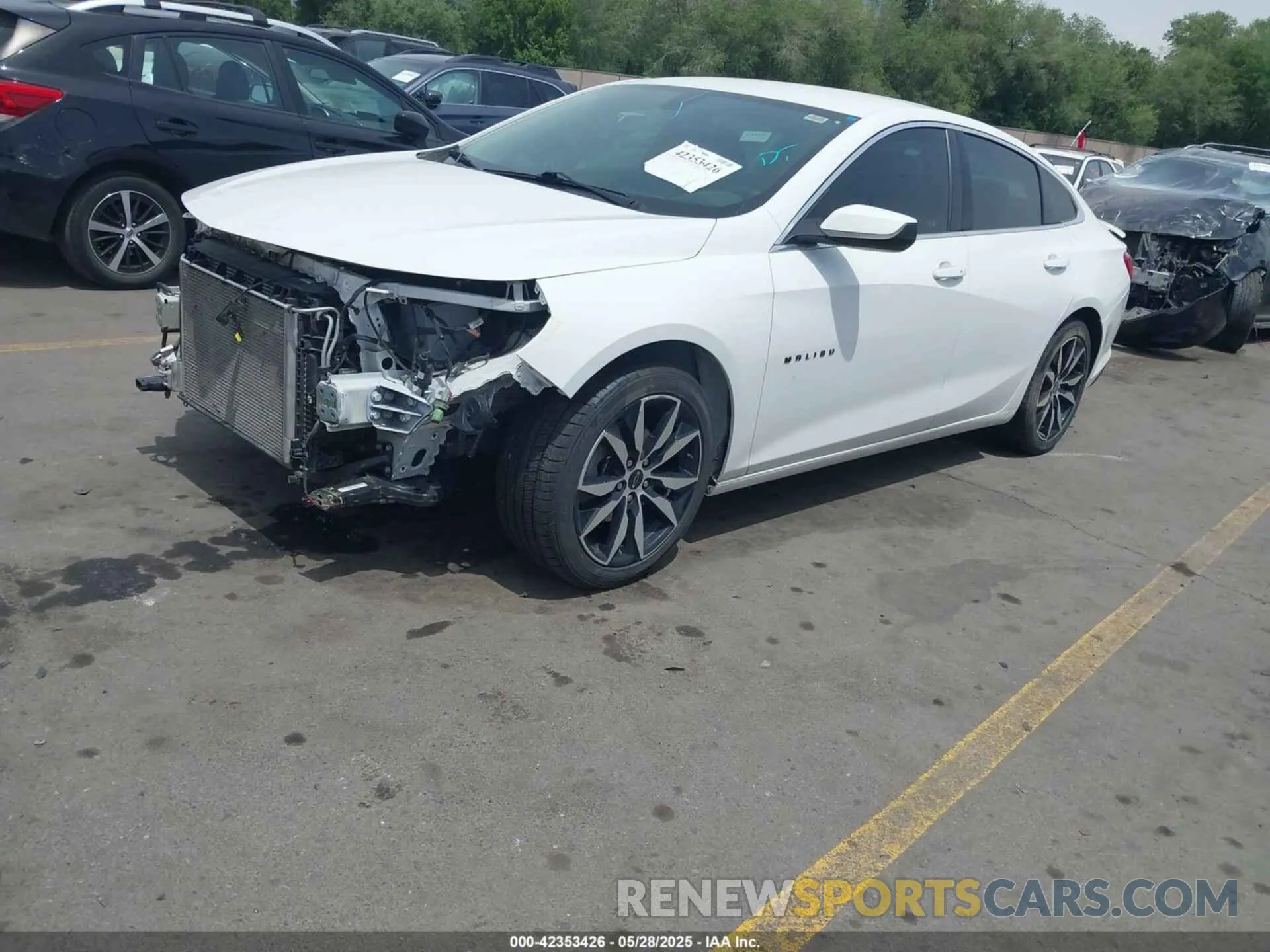 2 Photograph of a damaged car 1G1ZG5ST9LF120879 CHEVROLET MALIBU 2020