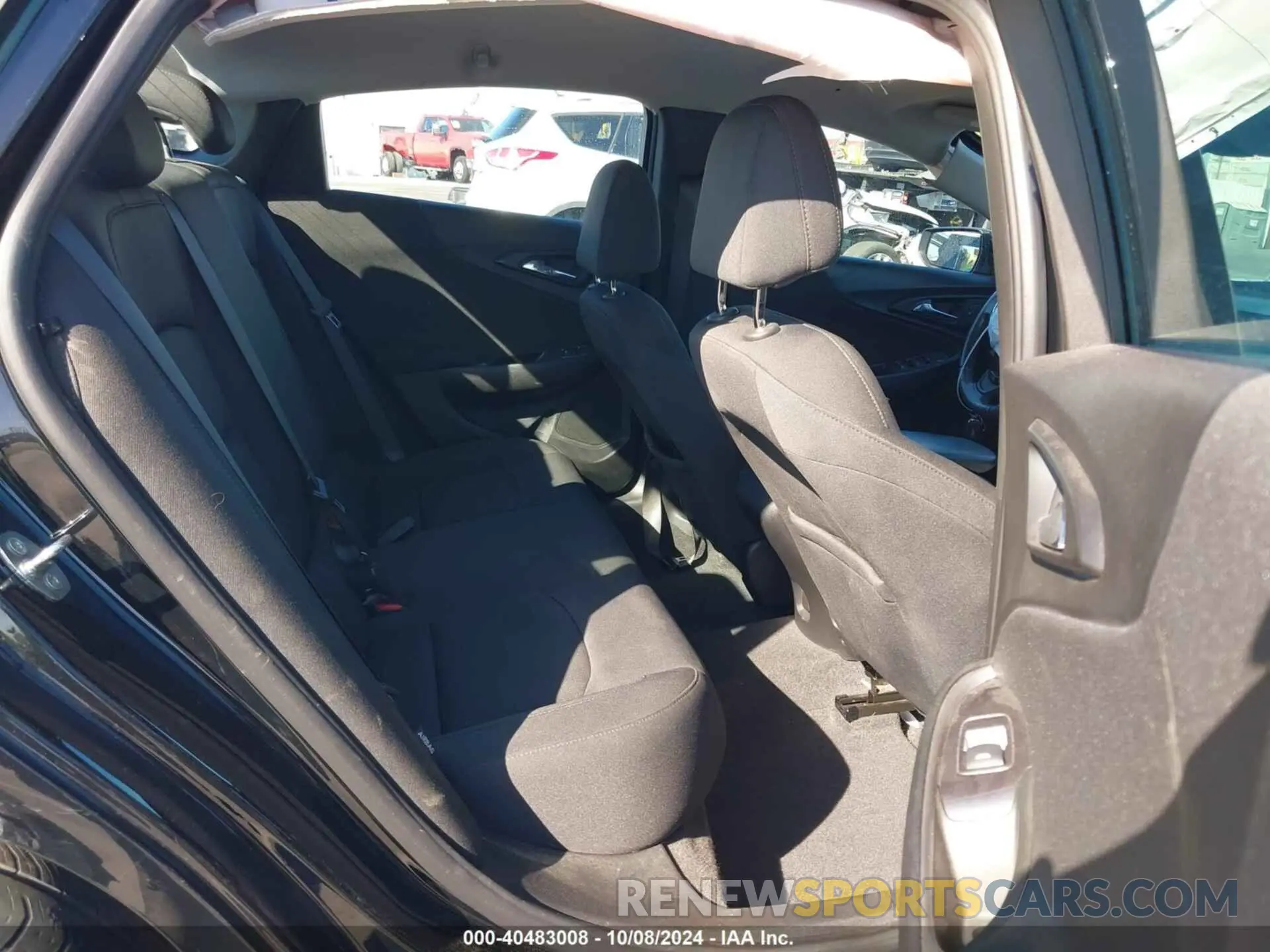 8 Photograph of a damaged car 1G1ZG5ST9LF153199 CHEVROLET MALIBU 2020