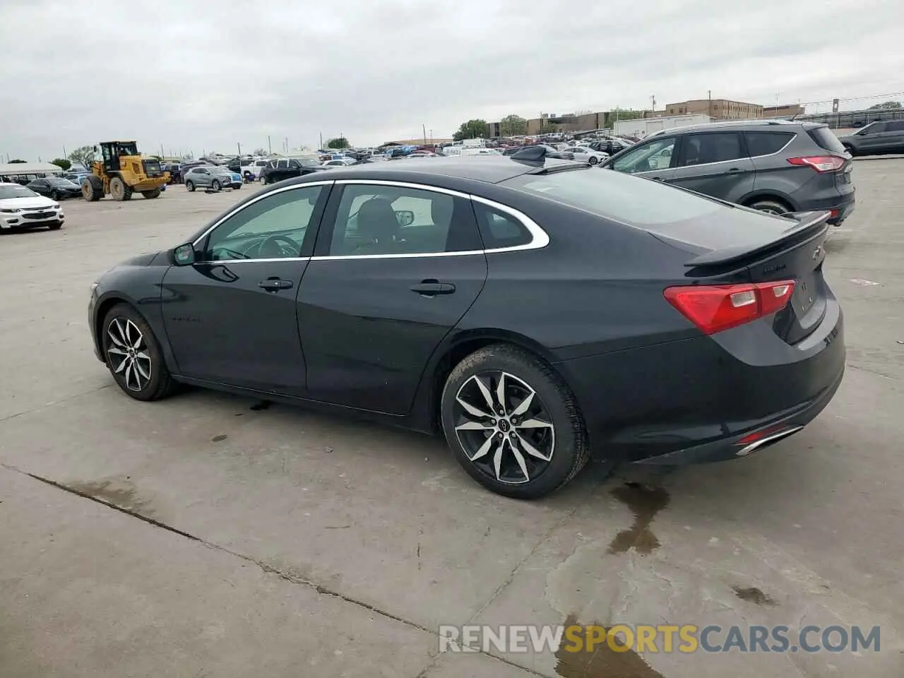 2 Photograph of a damaged car 1G1ZG5STXLF046100 CHEVROLET MALIBU 2020