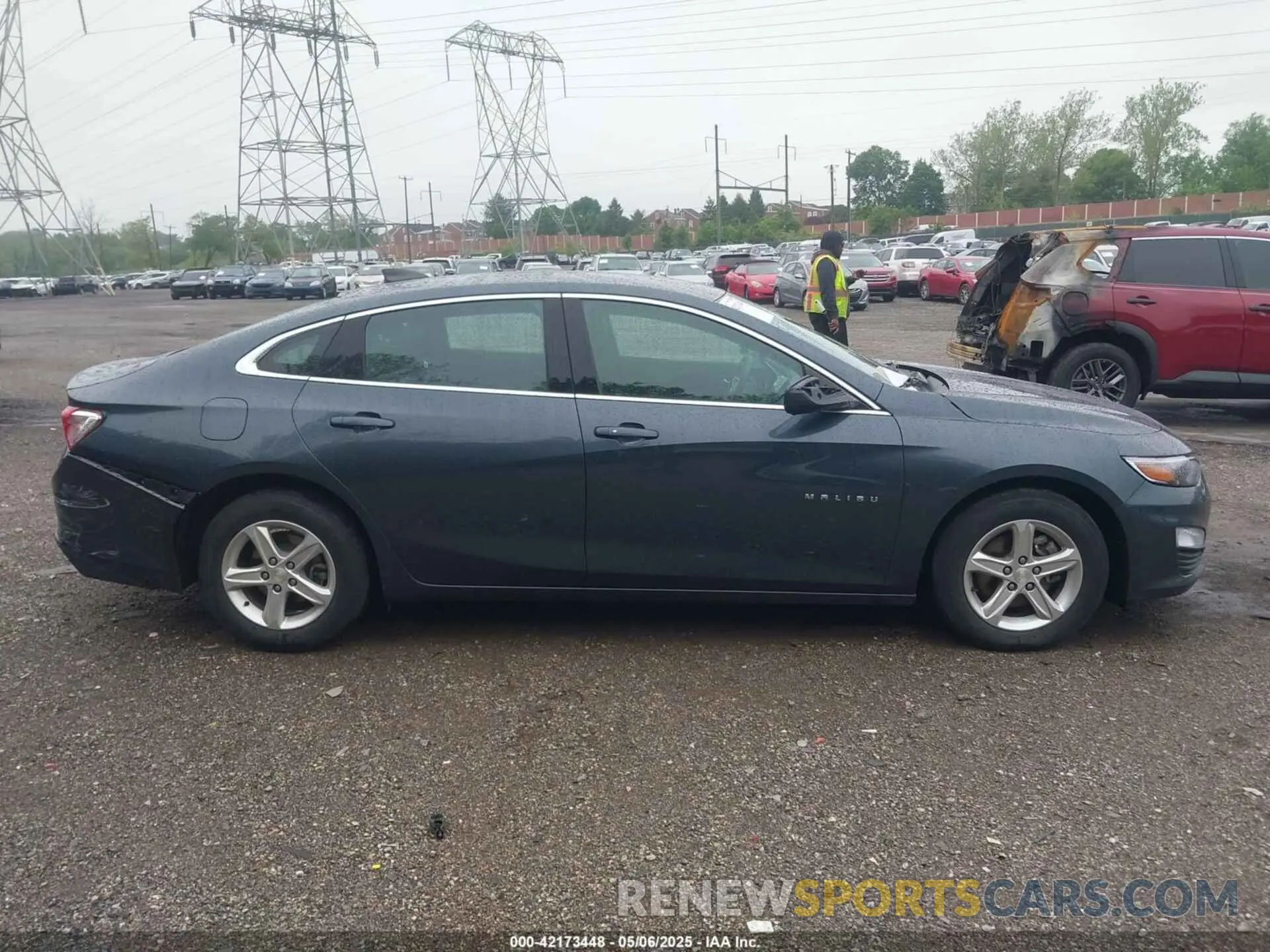 14 Photograph of a damaged car 1G1ZB5ST0MF020654 CHEVROLET MALIBU 2021
