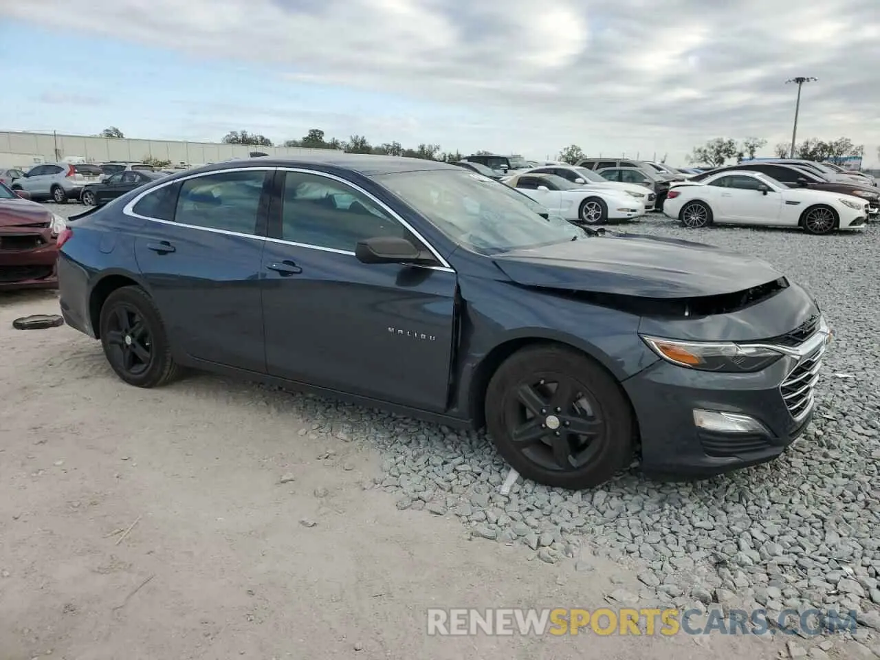 4 Photograph of a damaged car 1G1ZB5ST1MF040122 CHEVROLET MALIBU 2021