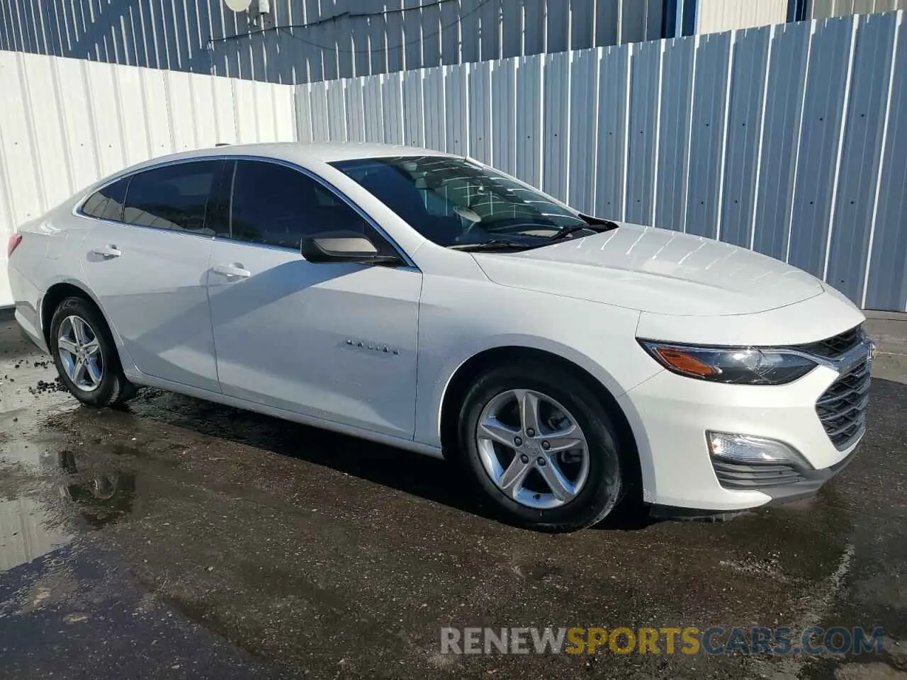 4 Photograph of a damaged car 1G1ZB5ST2MF056829 CHEVROLET MALIBU 2021