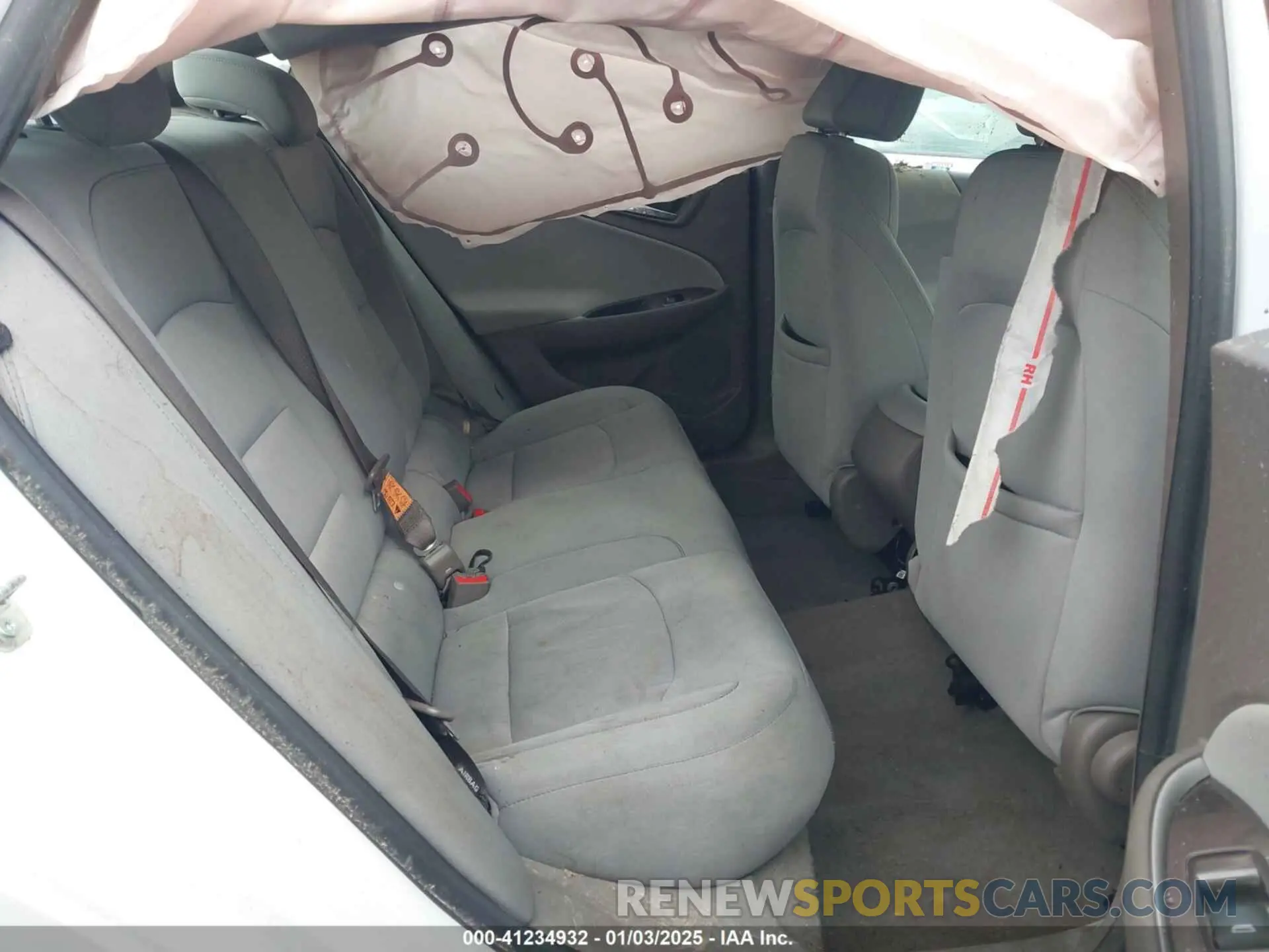 8 Photograph of a damaged car 1G1ZB5ST3MF000012 CHEVROLET MALIBU 2021