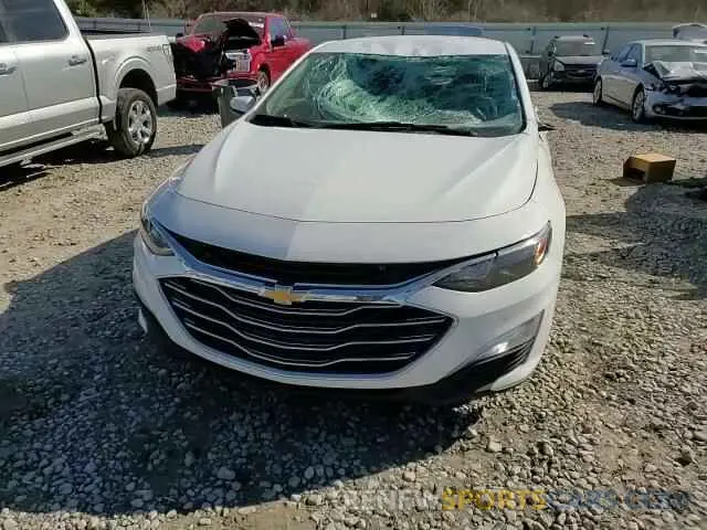 10 Photograph of a damaged car 1G1ZB5ST3MF059240 CHEVROLET MALIBU 2021