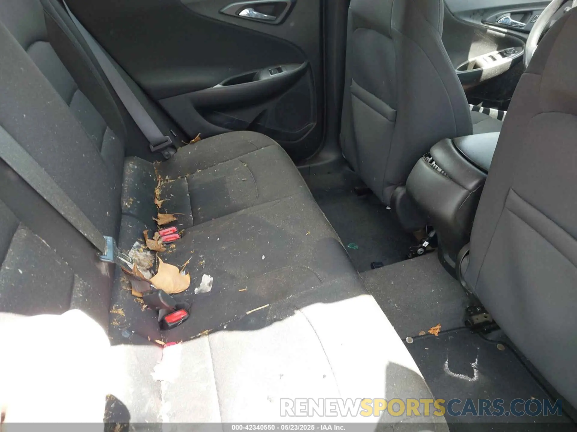 8 Photograph of a damaged car 1G1ZB5ST3MF060730 CHEVROLET MALIBU 2021