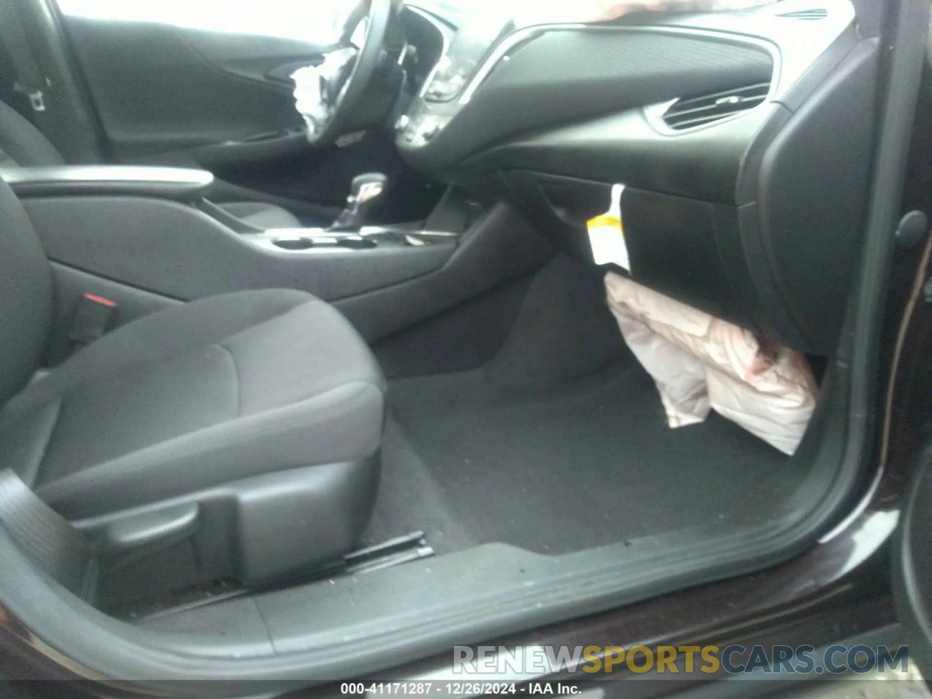 5 Photograph of a damaged car 1G1ZB5ST4MF038137 CHEVROLET MALIBU 2021