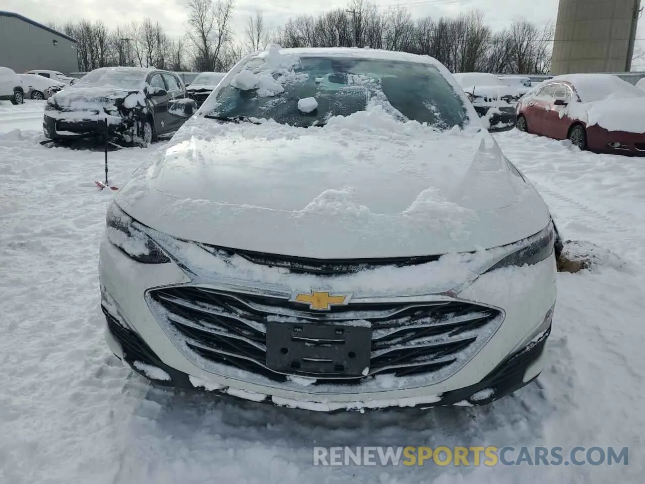 5 Photograph of a damaged car 1G1ZB5ST5MF017040 CHEVROLET MALIBU 2021