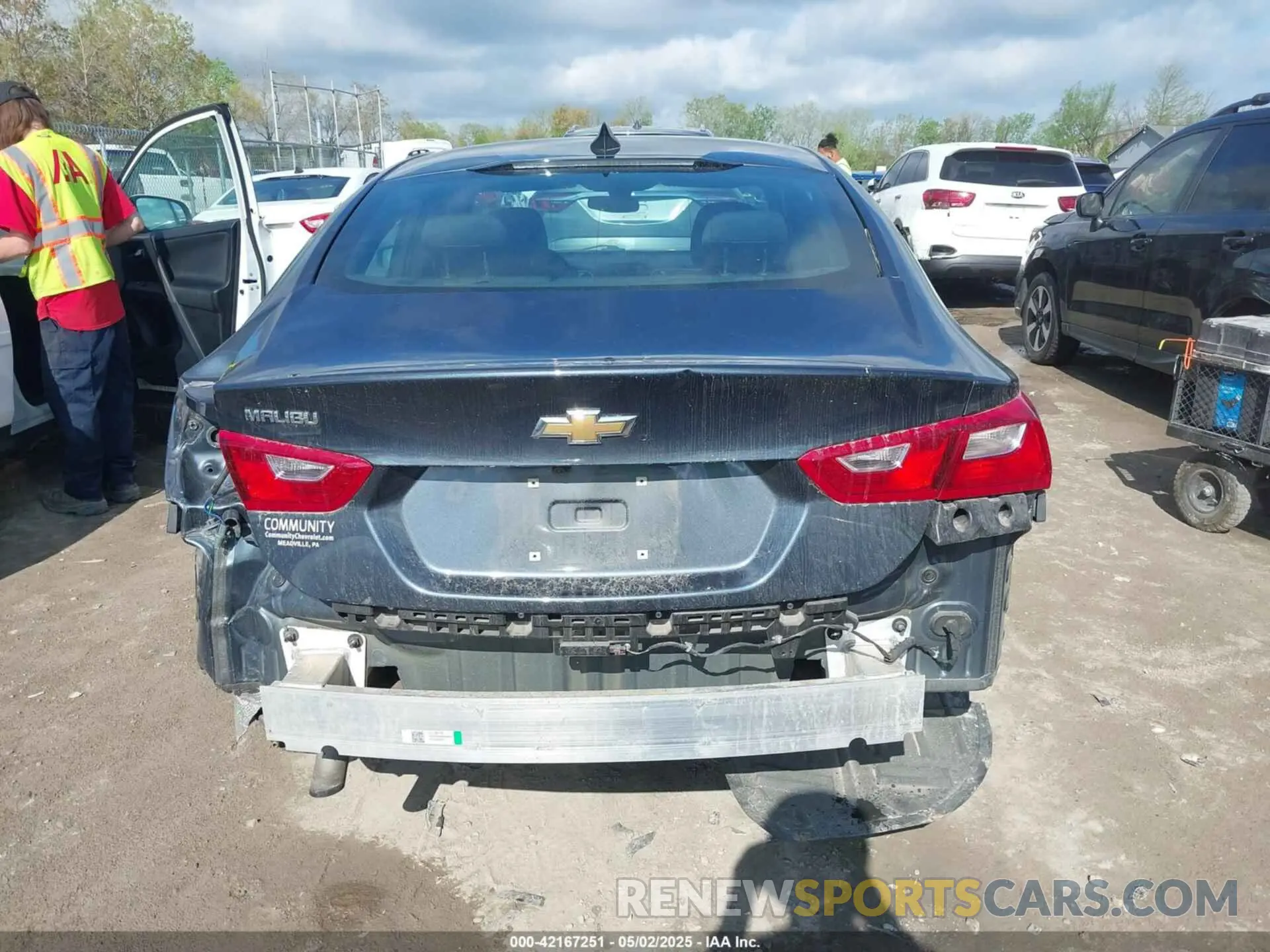 6 Photograph of a damaged car 1G1ZB5ST5MF051897 CHEVROLET MALIBU 2021